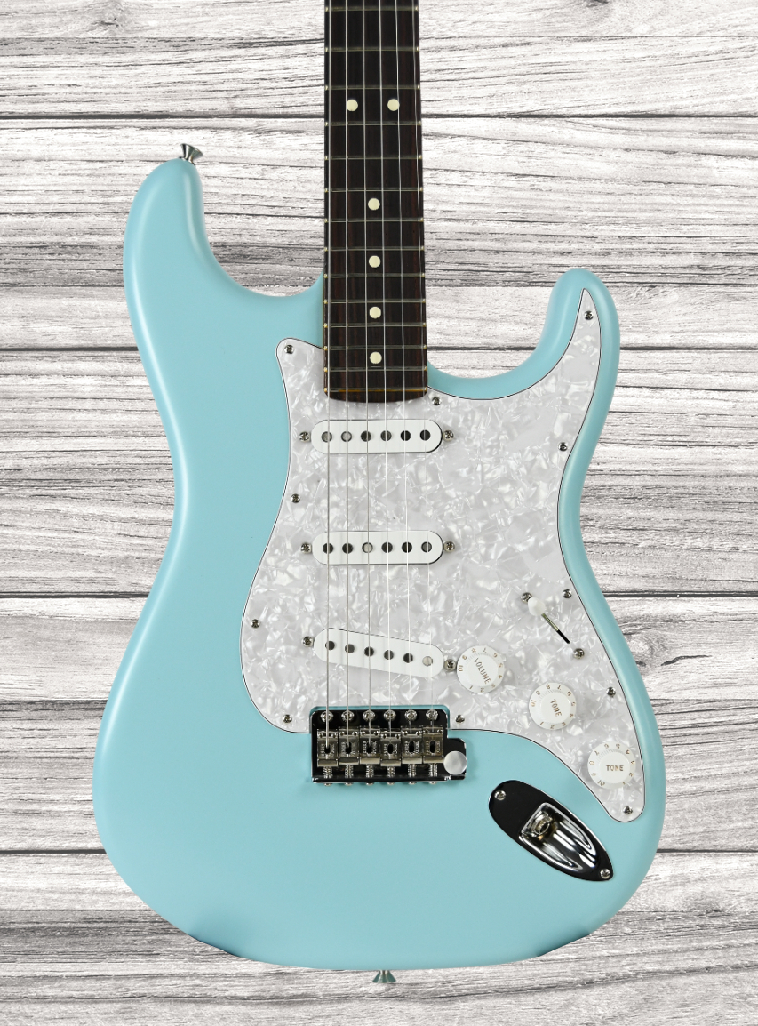 fender-cory-wong-strat-daphne-blue-edicao-limitada_65d778082df50.jpg