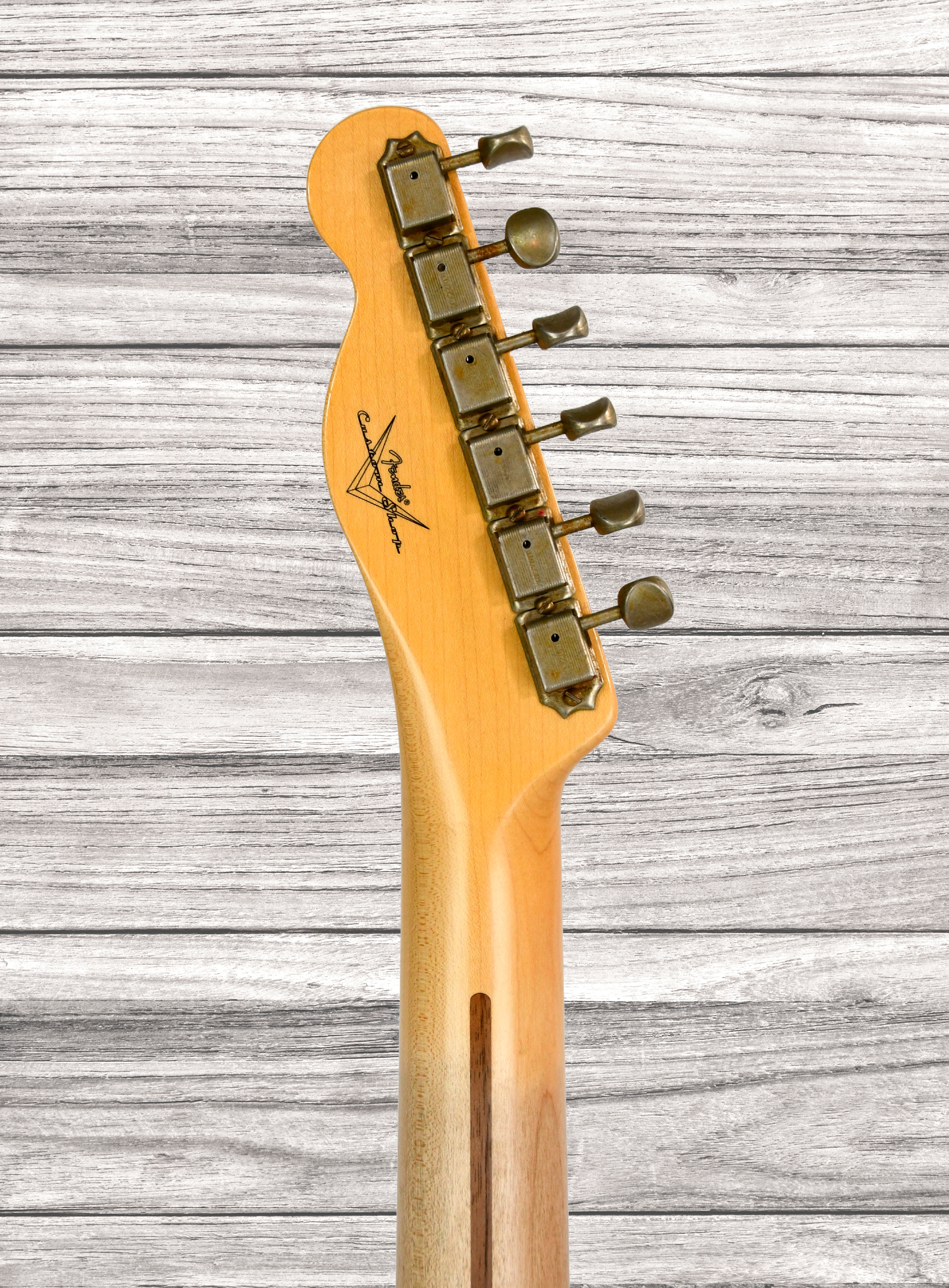 fender-custom-shop-52-telecaster-journeyman-relic-maple-neck-aged-nocaster-blonde_679ca171e47c7.jpg