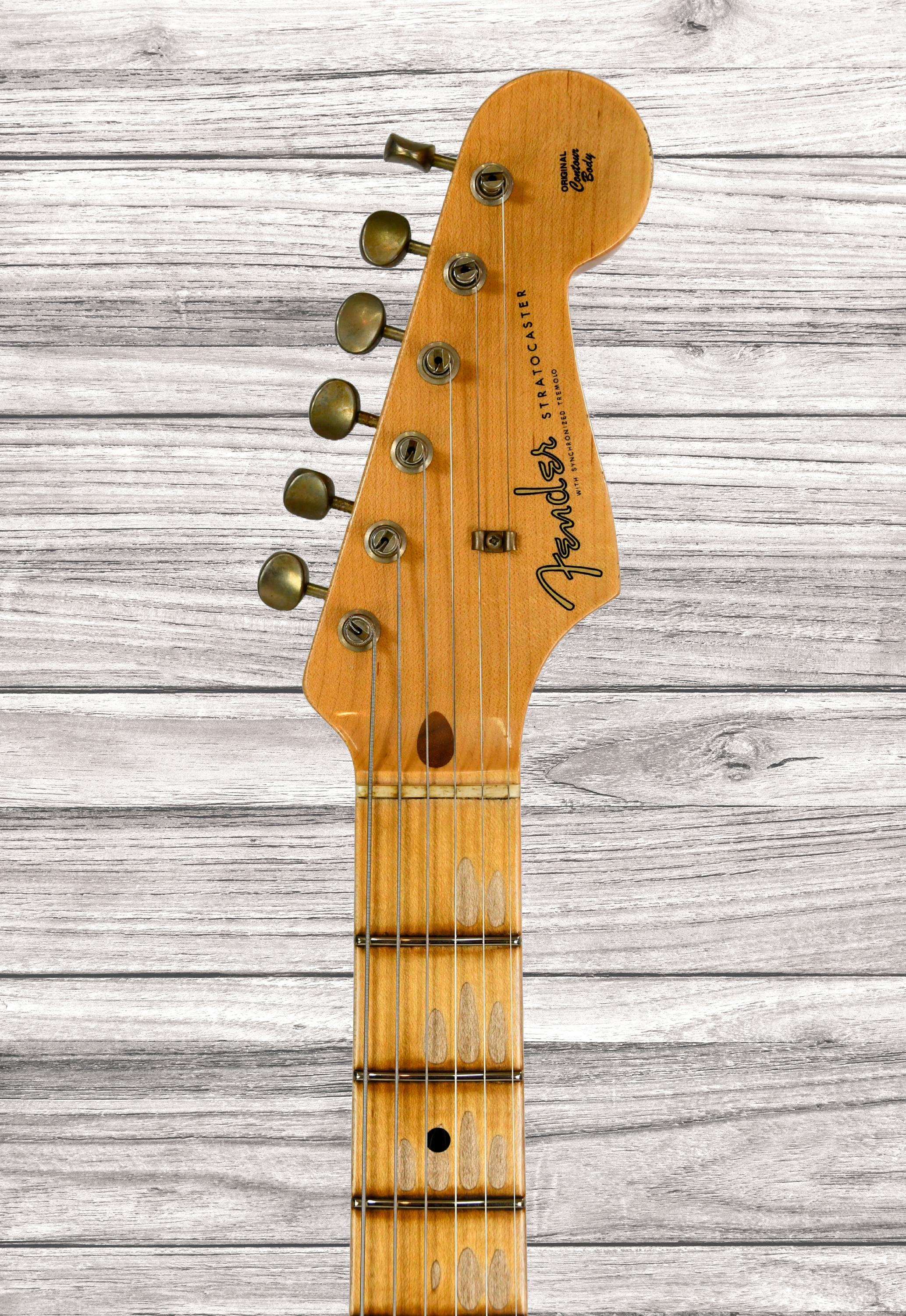 fender-custom-shop-58-relic-maple-neck-faded-aged-candy-apple-red_679bb46d25e38.jpg