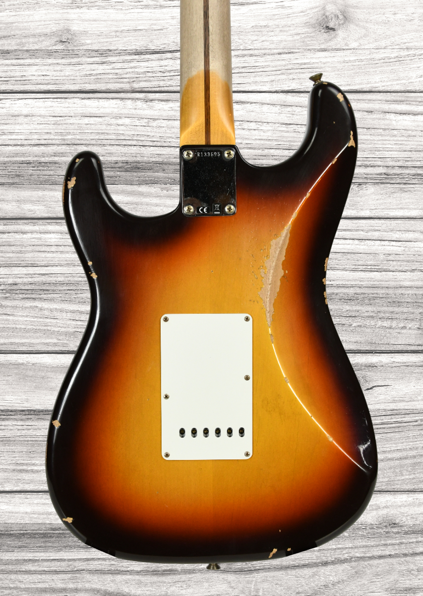 fender-custom-shop-58-strat-relic-faded-aged-3-color-sunburst_65e8679df11a1.jpg