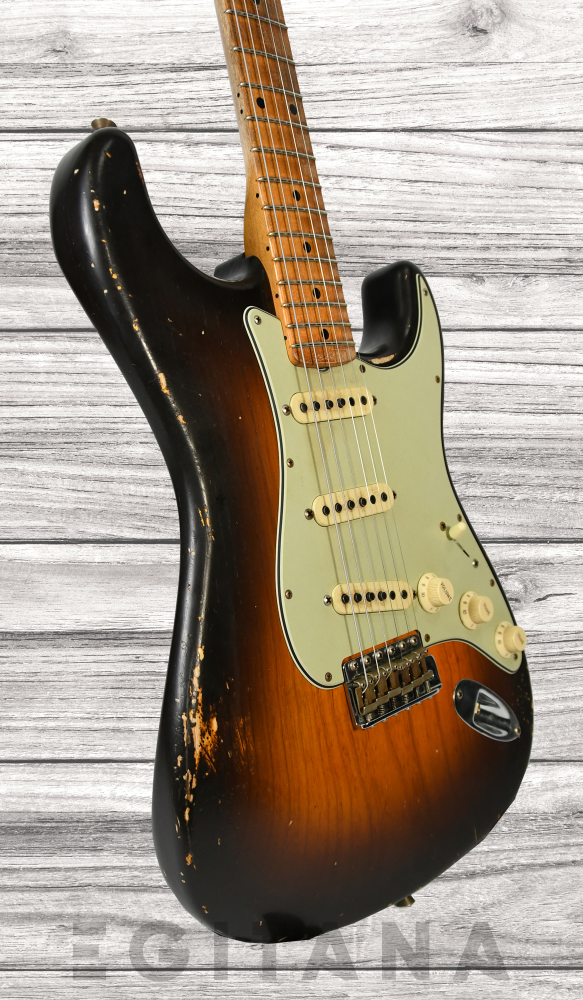 fender-custom-shop-59-masterbuilt-paul-waller-relic-2-tone-sunburst_635fb66ac3ebe.jpg