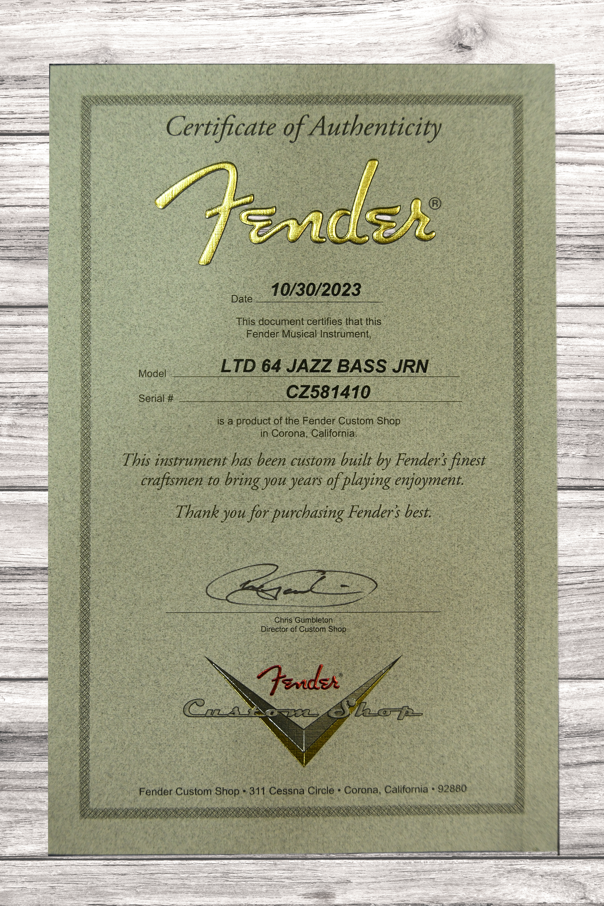 fender-custom-shop-64-jazz-bass-journeyman-aged-fiesta-red_68e90e94f0590.png