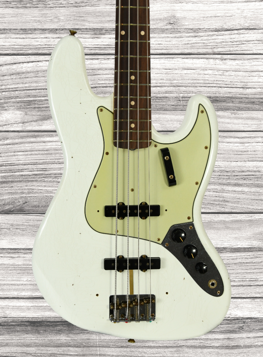 fender-custom-shop-64-jazz-bass-journeyman-relic-olympic-white-rw_65bbd6c395285.jpg