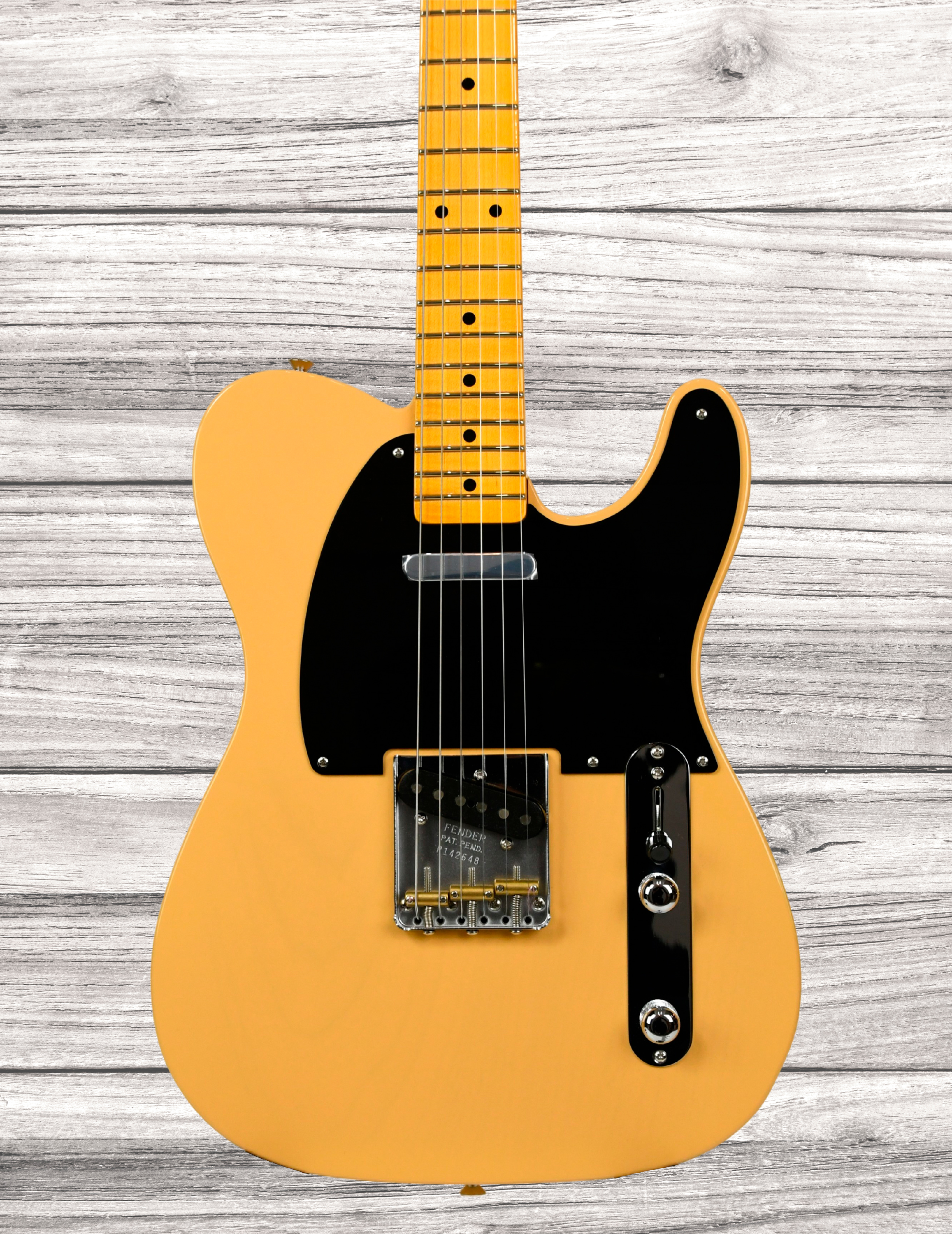 fender-custom-shop-limited-edition-54-telecaster-nocaster-blonde_682e09037dd98.jpg