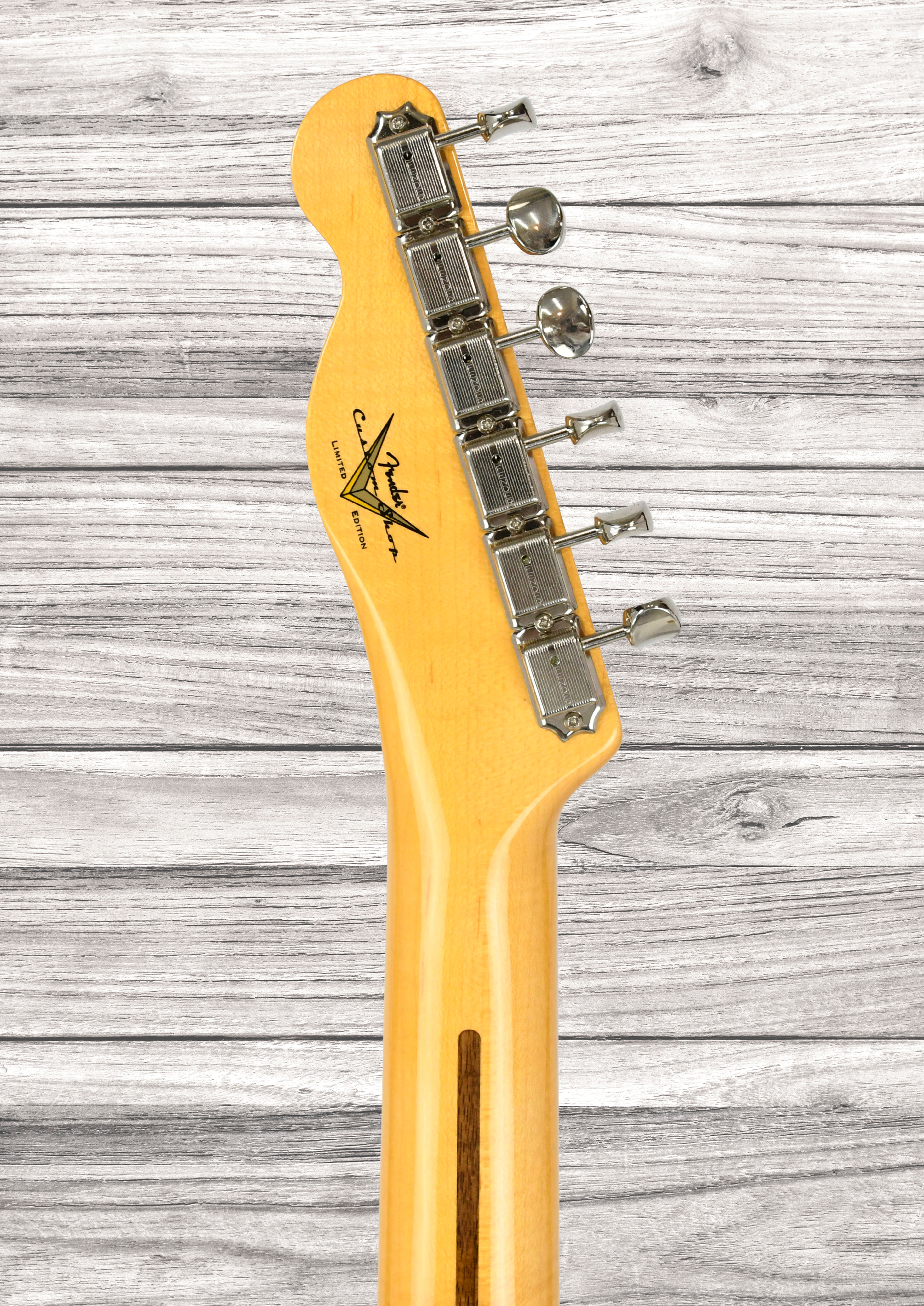 fender-custom-shop-limited-edition-54-telecaster-nocaster-blonde_6931767996a8e.jpg