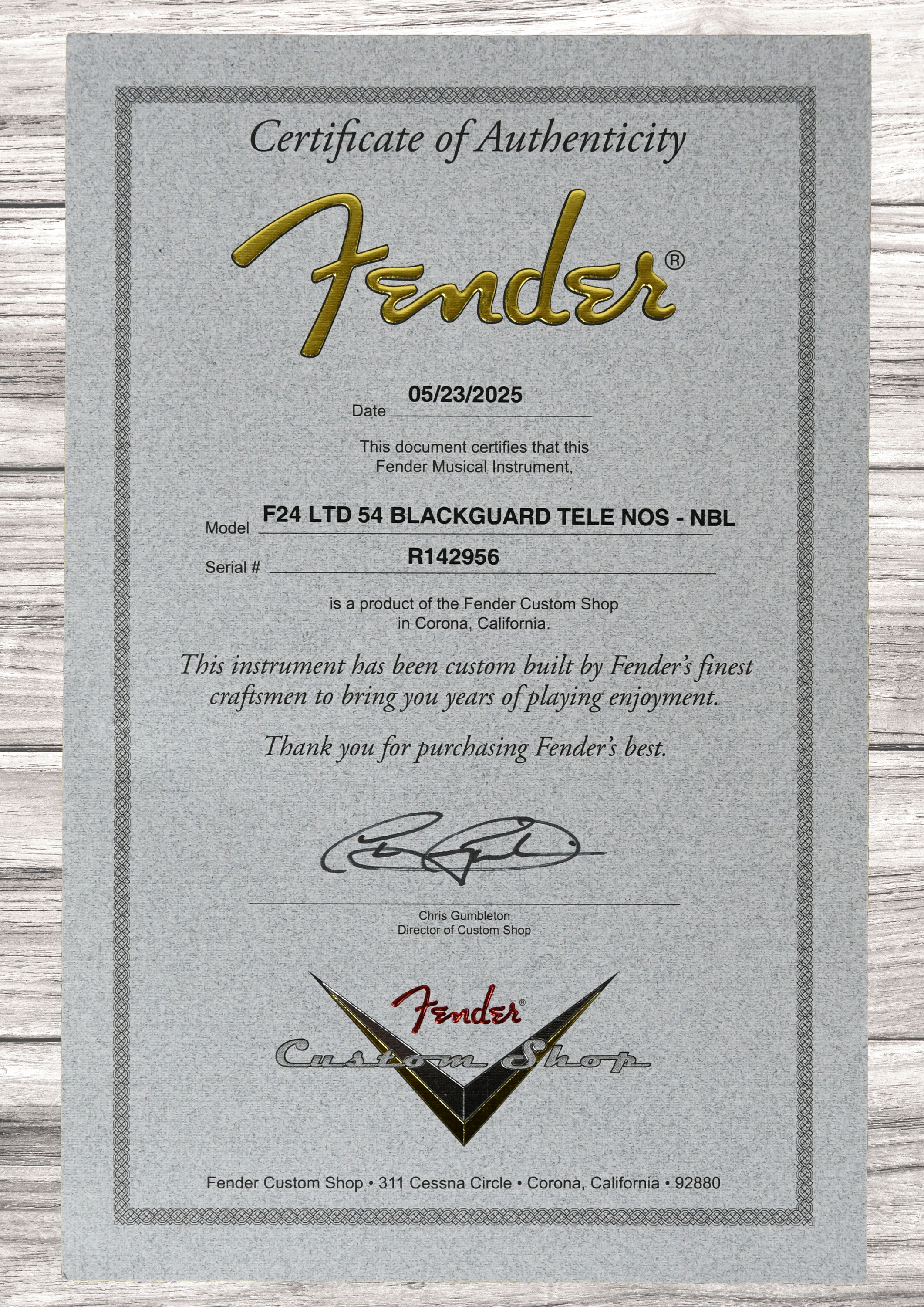 fender-custom-shop-limited-edition-54-telecaster-nocaster-blonde_693176857cc0e.jpg