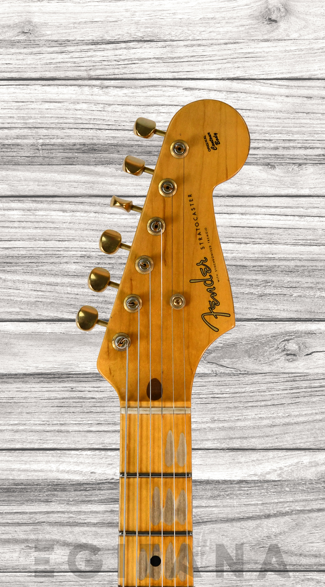 fender-custom-shop-limited-edition-55-bone-tone-relic-2a-flame-maple-fingerboard-wide-fade-2-color-sunburst-gold-hardware_63c588ba03a74.jpg
