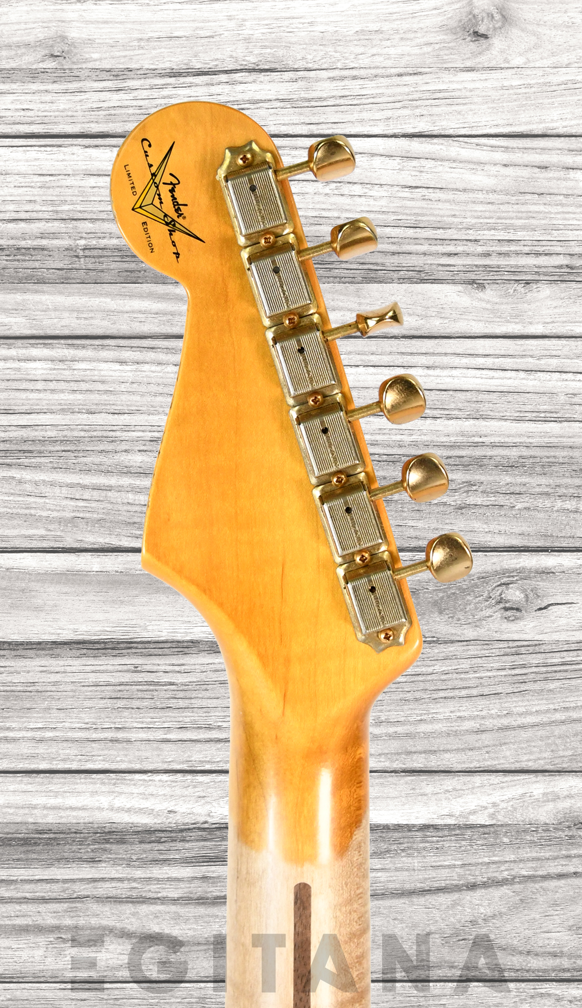 fender-custom-shop-limited-edition-55-bone-tone-relic-2a-flame-maple-fingerboard-wide-fade-2-color-sunburst-gold-hardware_63c588bab0edc.jpg