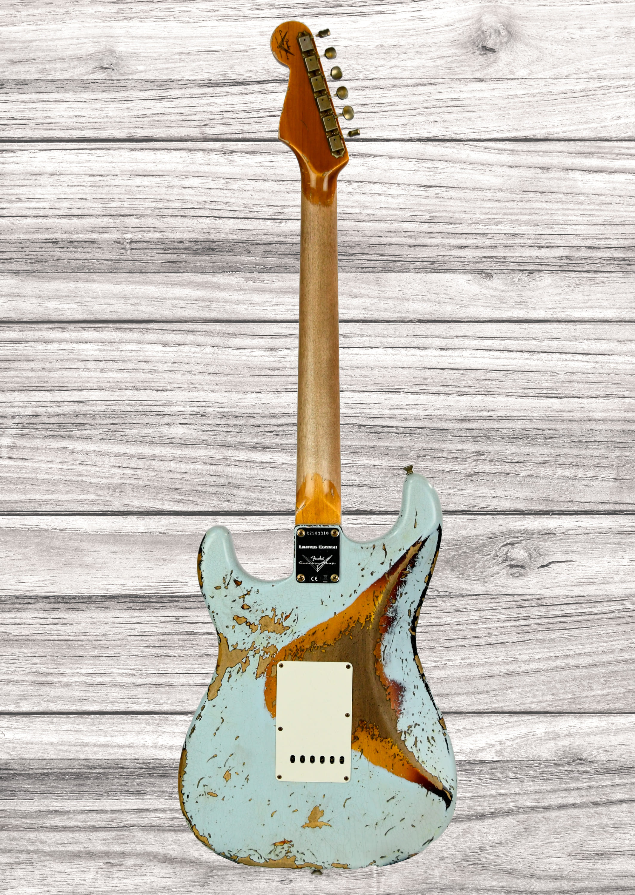 fender-custom-shop-limited-edition-61-strat-super-heavy-realic-sonic-blue-3-color-sunburst_67af589758215.jpg