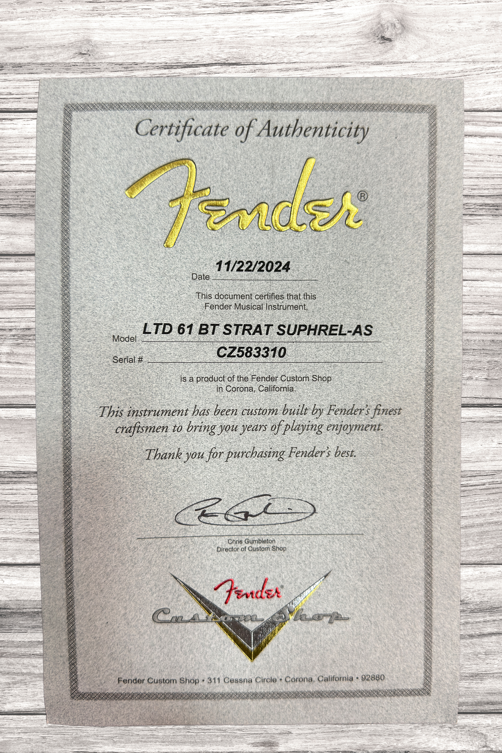fender-custom-shop-limited-edition-61-strat-super-heavy-realic-sonic-blue-3-color-sunburst_68e904c626897.jpg