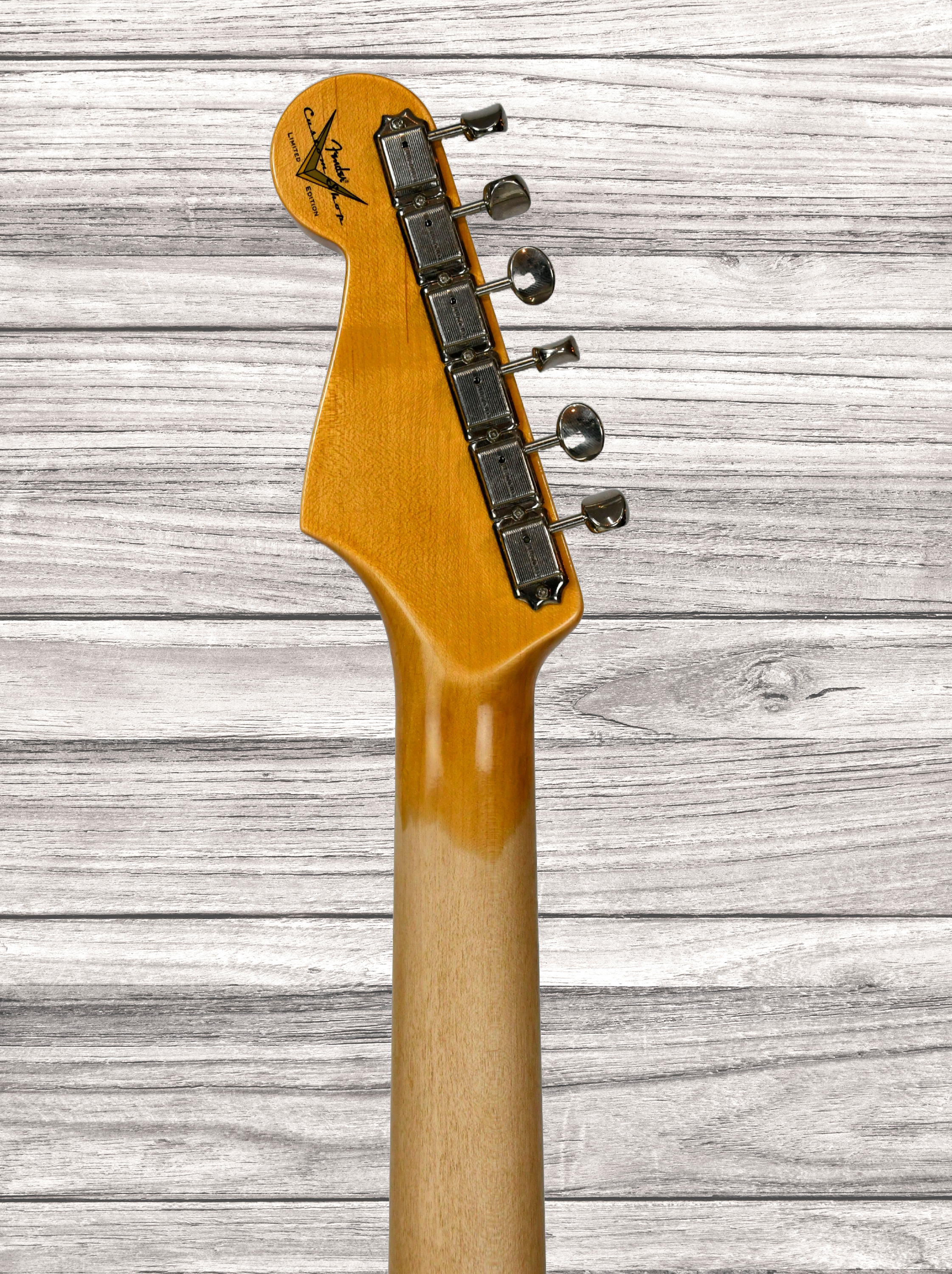 fender-custom-shop-limited-edition-62-poblano-stratocaster-journeyman-relic-aged-olympic-white_67e1324c7fc53.jpg