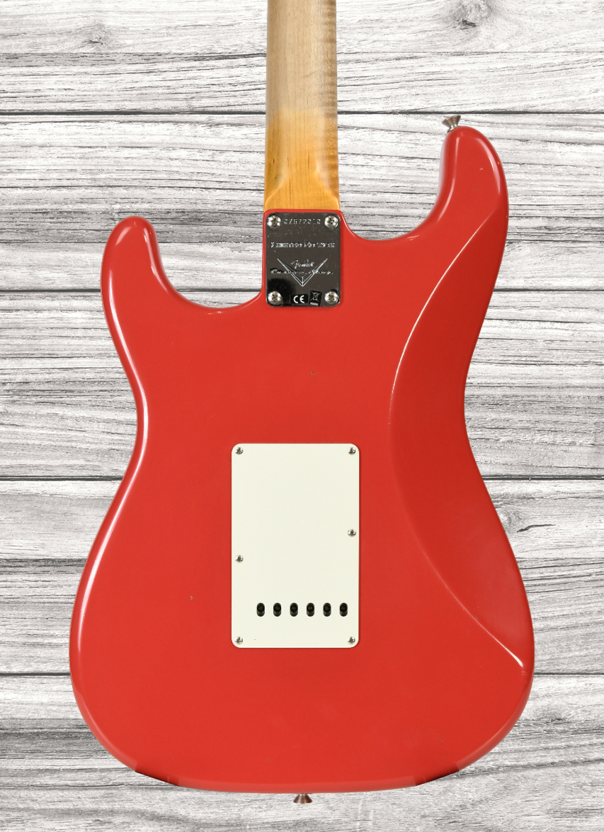 fender-custom-shop-limited-edition-63-stratocaster-journeyman-relic-aged-fiesta-red_66018724a1343.jpg