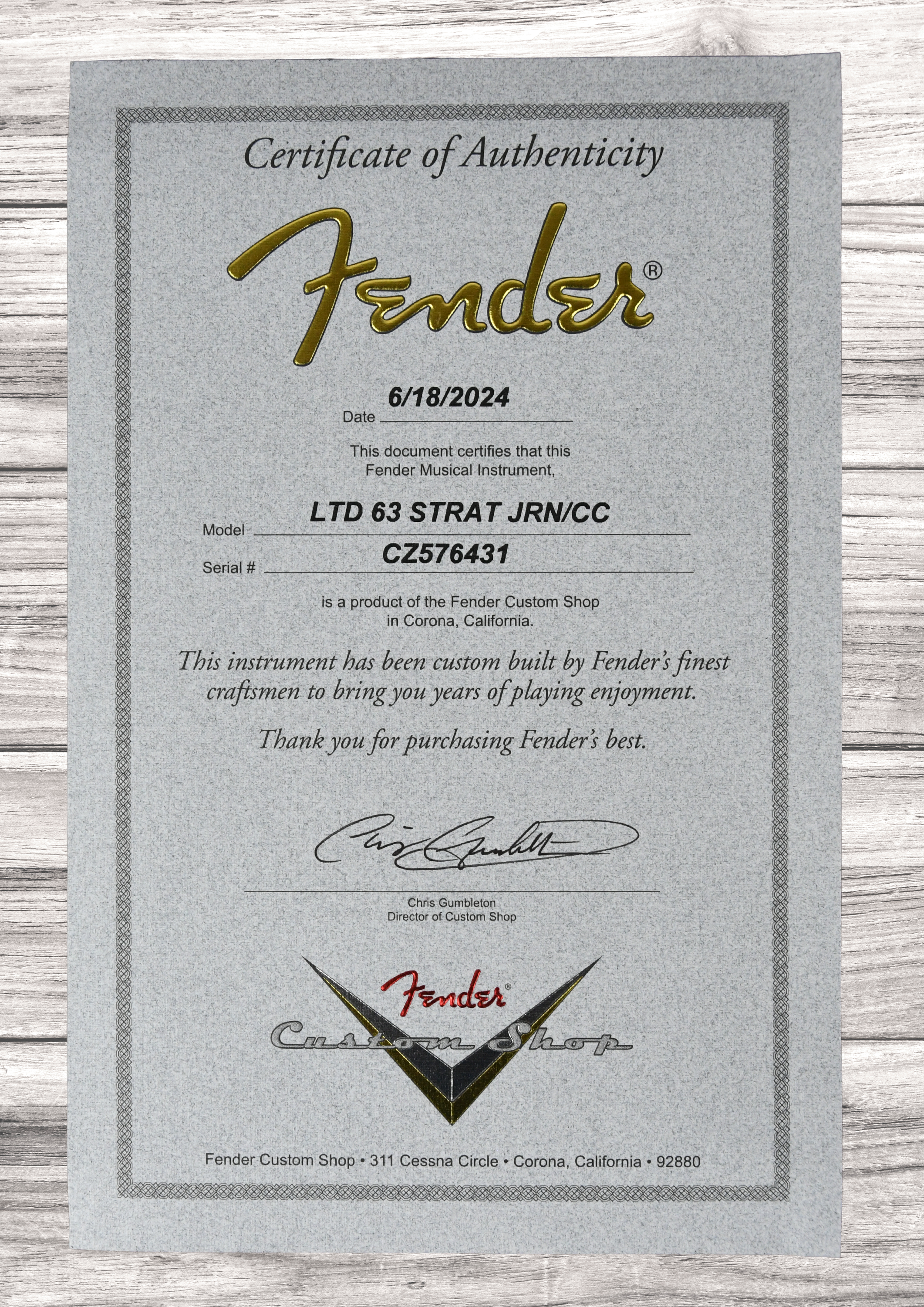 fender-custom-shop-limited-edition-63-stratocaster-journeyman-relic-aged-fiesta-red_69aefa63adcaa.png