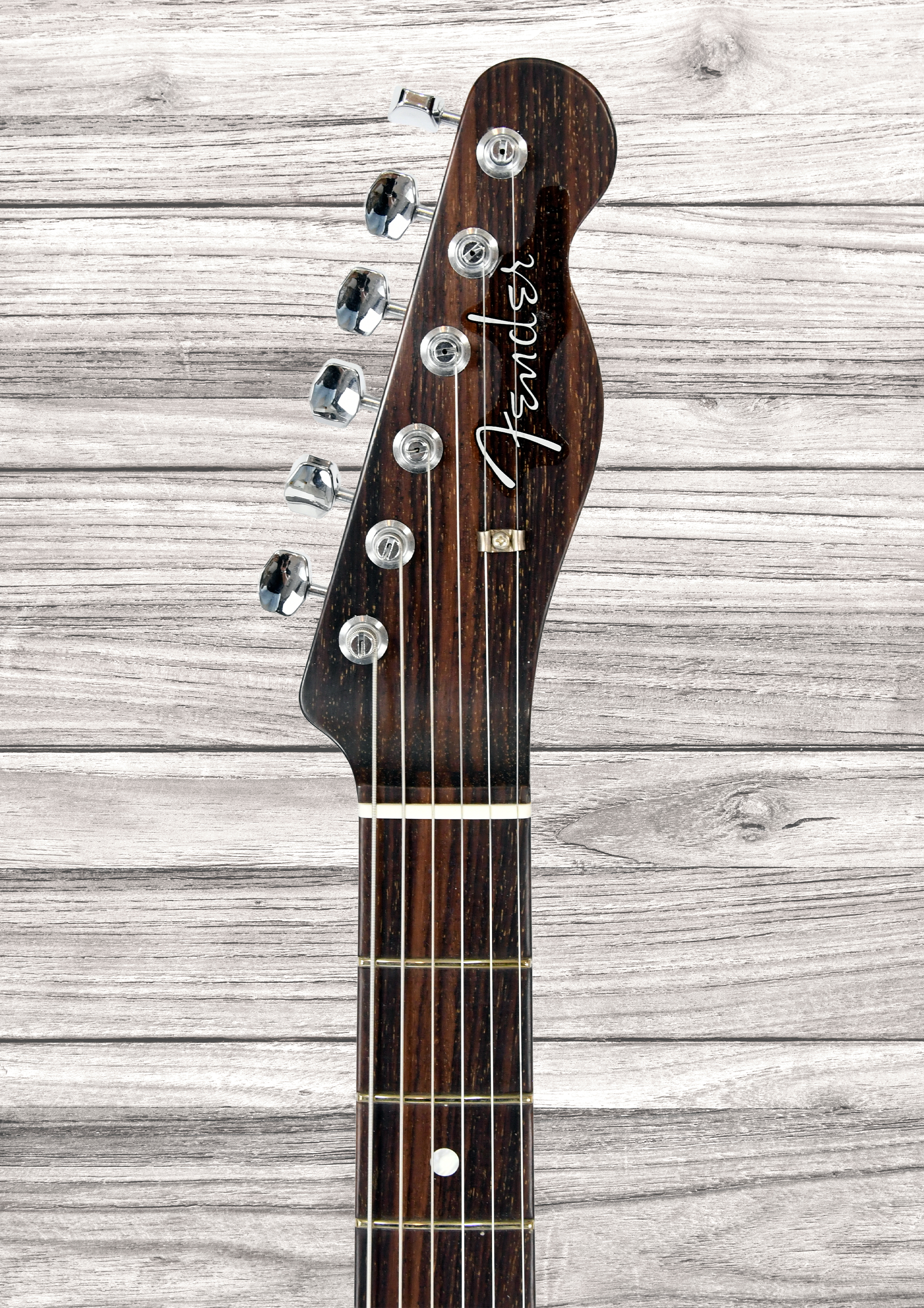 fender-custom-shop-limited-edition-67-telecaster-twisted-rosewood-natural_69297af8c40c3.jpg