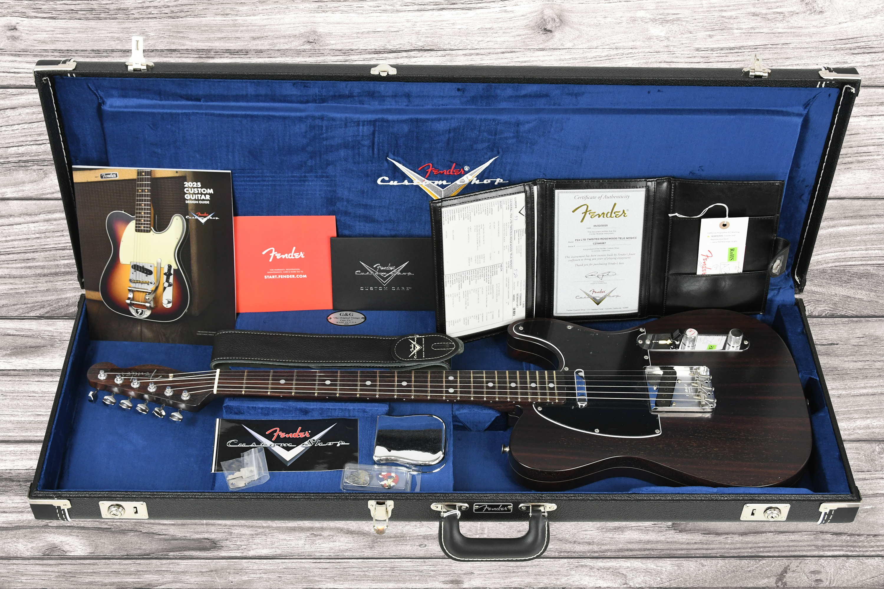 fender-custom-shop-limited-edition-67-telecaster-twisted-rosewood-natural_69297b04d797f.png