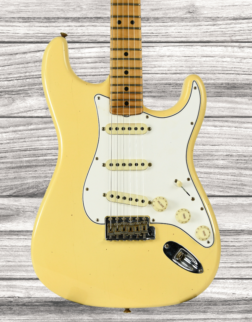 fender-custom-shop-limited-edition-69-strat-journeyman-relic-aged-vintage-white_65b788e7a3529.jpg