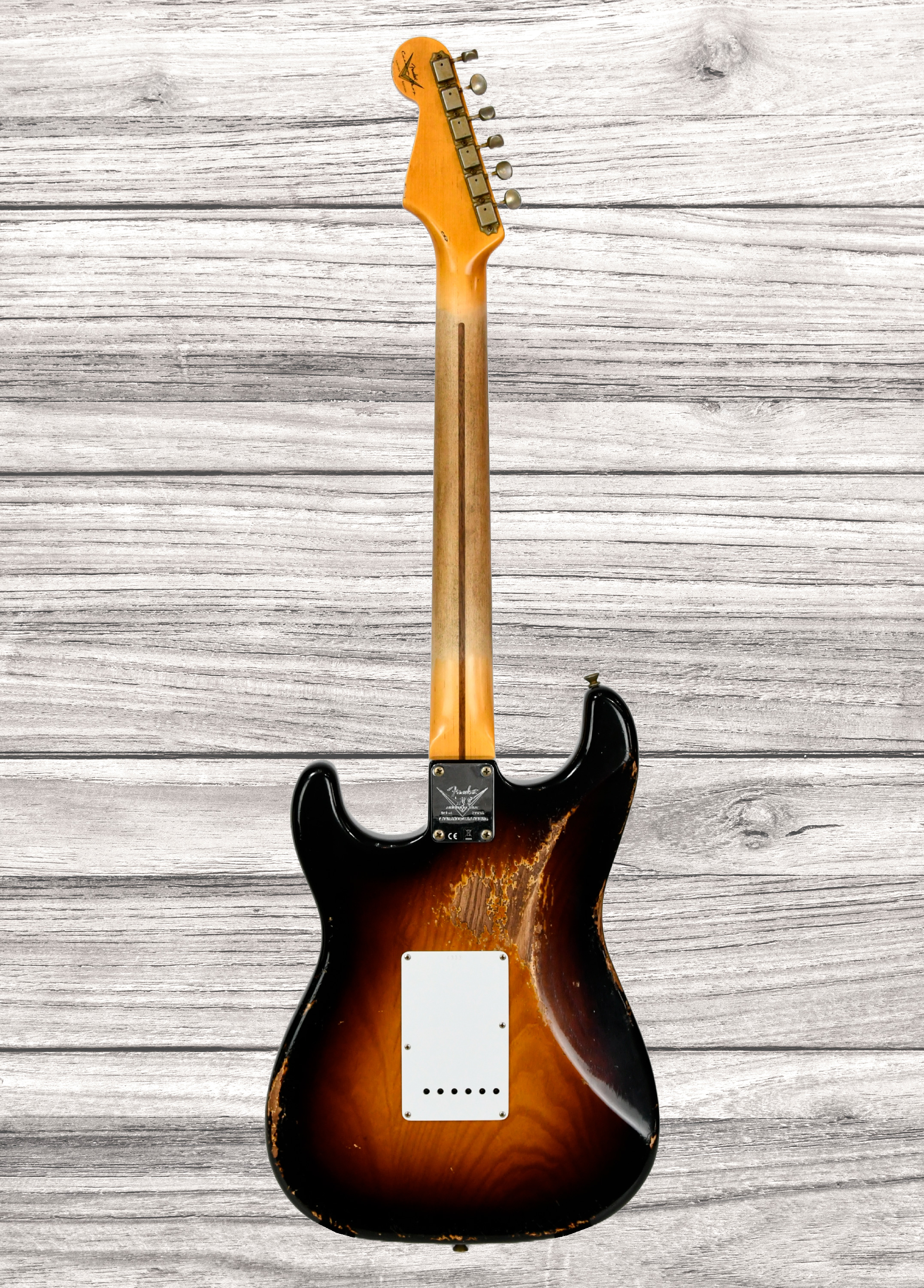 fender-custom-shop-limited-edition-70th-anniversary-1954-stratocaster-heavy-relic_68ee5158b29af.jpg