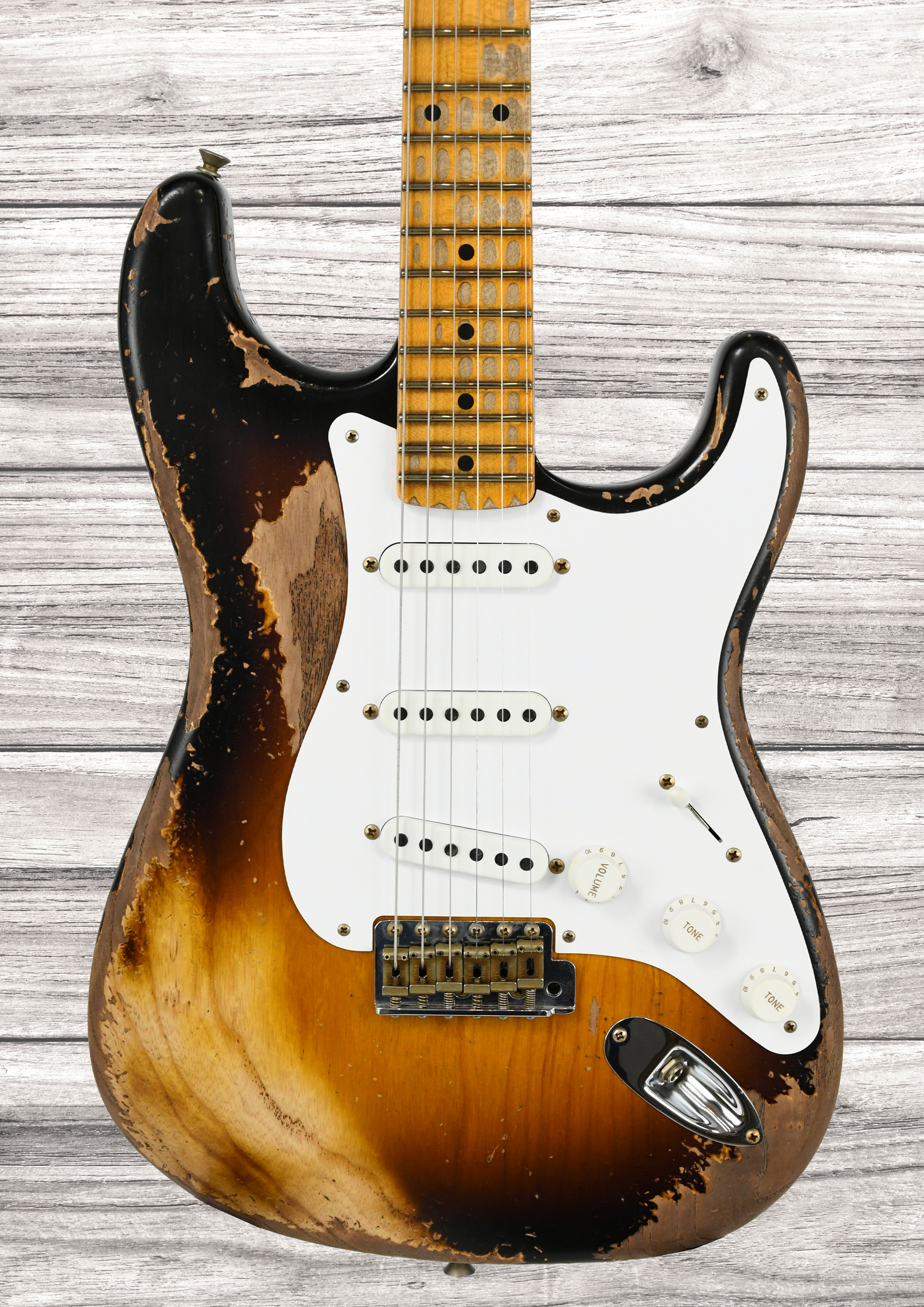 fender-custom-shop-limited-edition-70th-anniversary-54-strat-super-heavy-relic-2-color-sunburst_6932aaef1506c.jpg