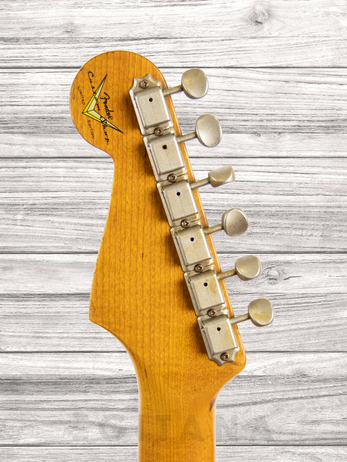 fender-custom-shop-limited-edition-dual-mag-ii-strat-relic-aged-black-over-3-color-sunburst_609d601a277fa.jpg