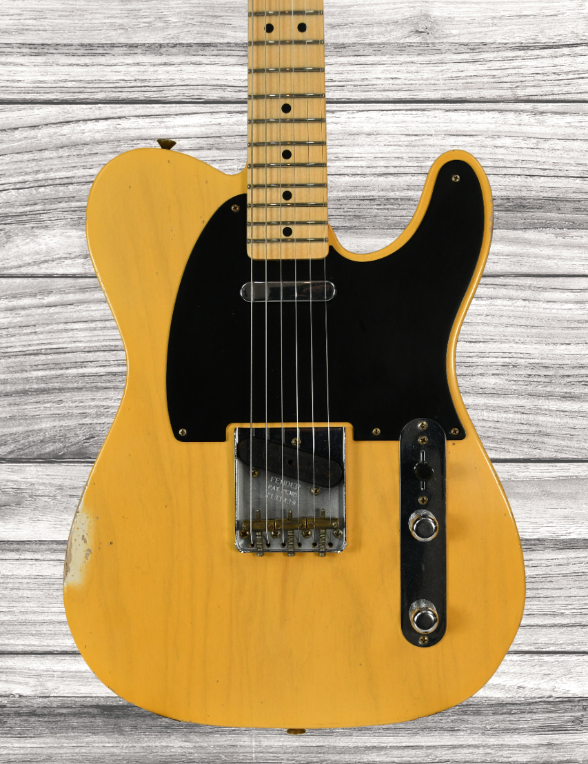 fender-custom-shop-masterbuilt-david-brown-52-tele-relic-aged-nocaster-blonde_65bb74197be80.jpg
