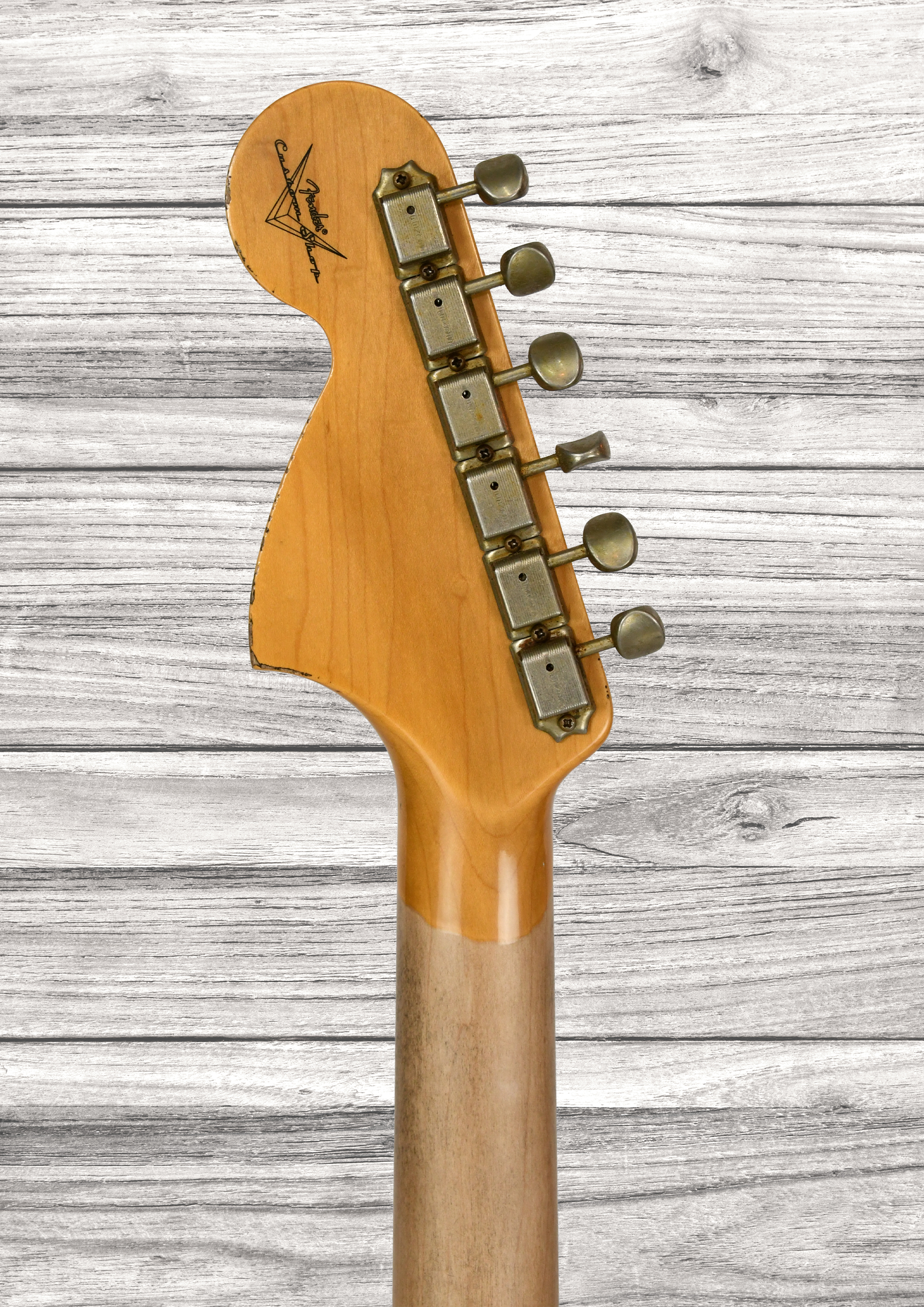 fender-custom-shop-michael-landau-signature-1968-round-laminated-rosewood-bleached-3-color-sunburst_6904f73208cd0.jpg