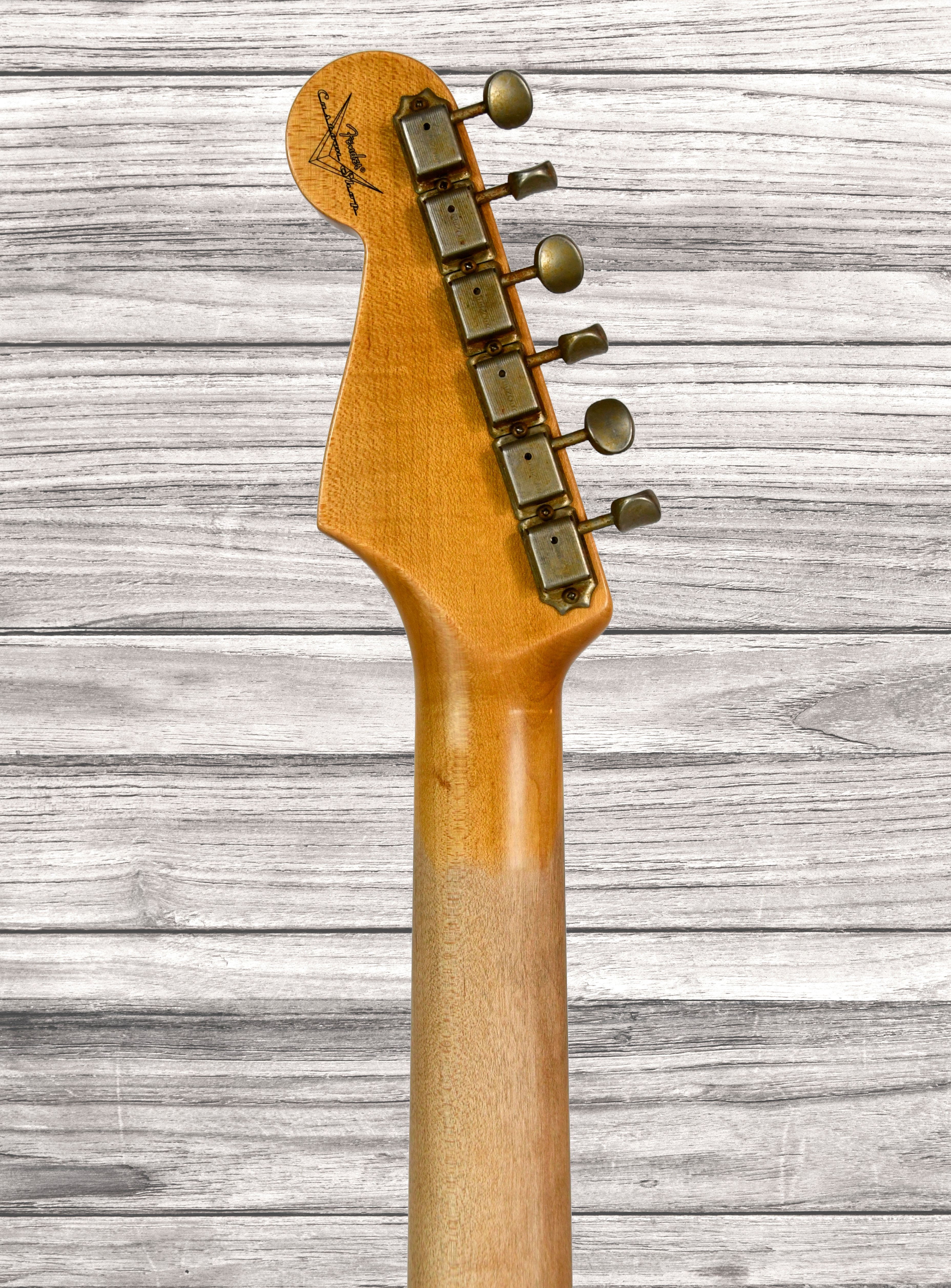 fender-custom-shop-time-machine-collection-59-strat-journeyman-relic-shoreline-gold_6788e36c576cd.jpg