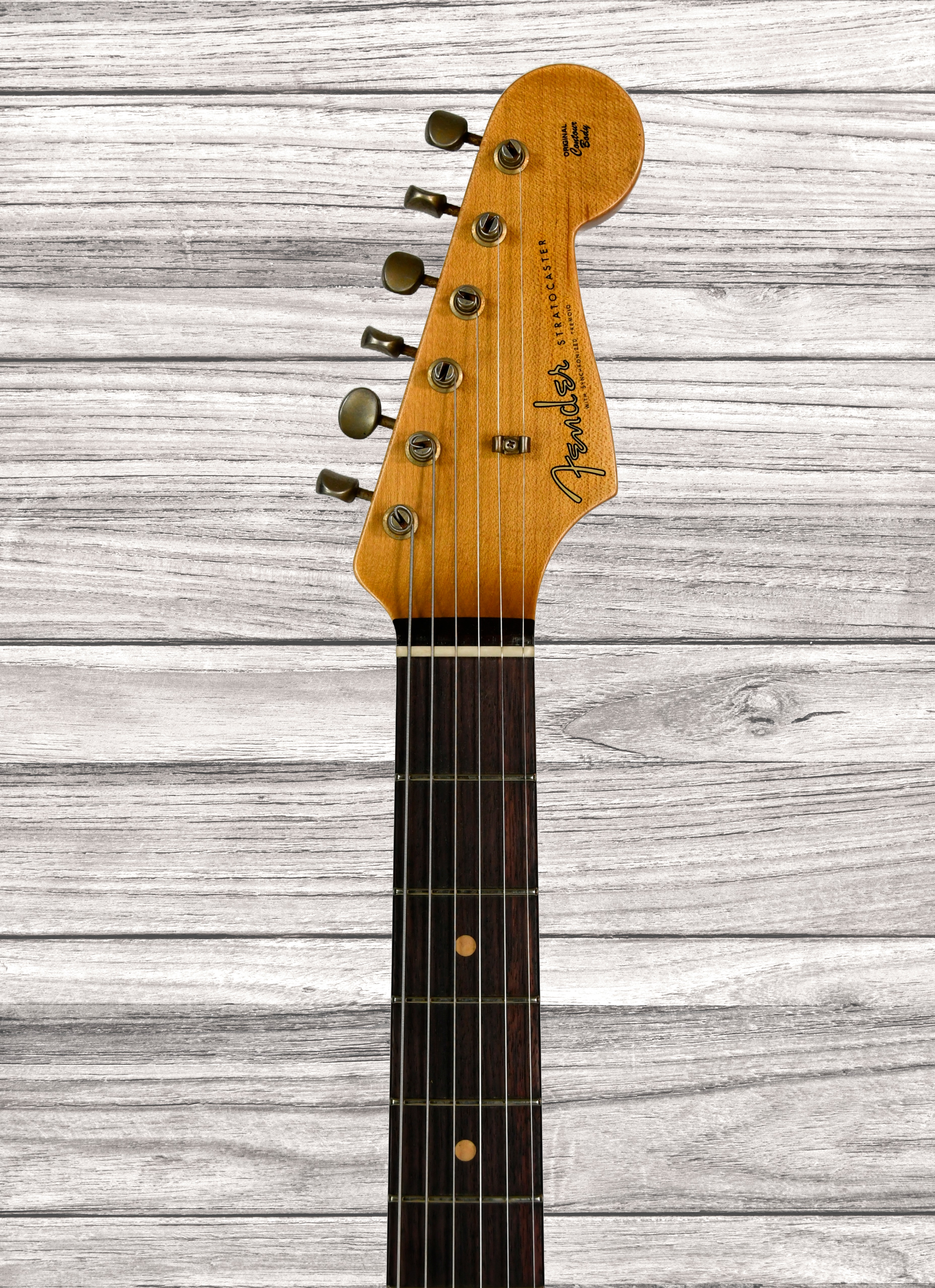 fender-custom-shop-time-machine-collection-59-strat-journeyman-relic-shoreline-gold_6788e373e33c1.jpg