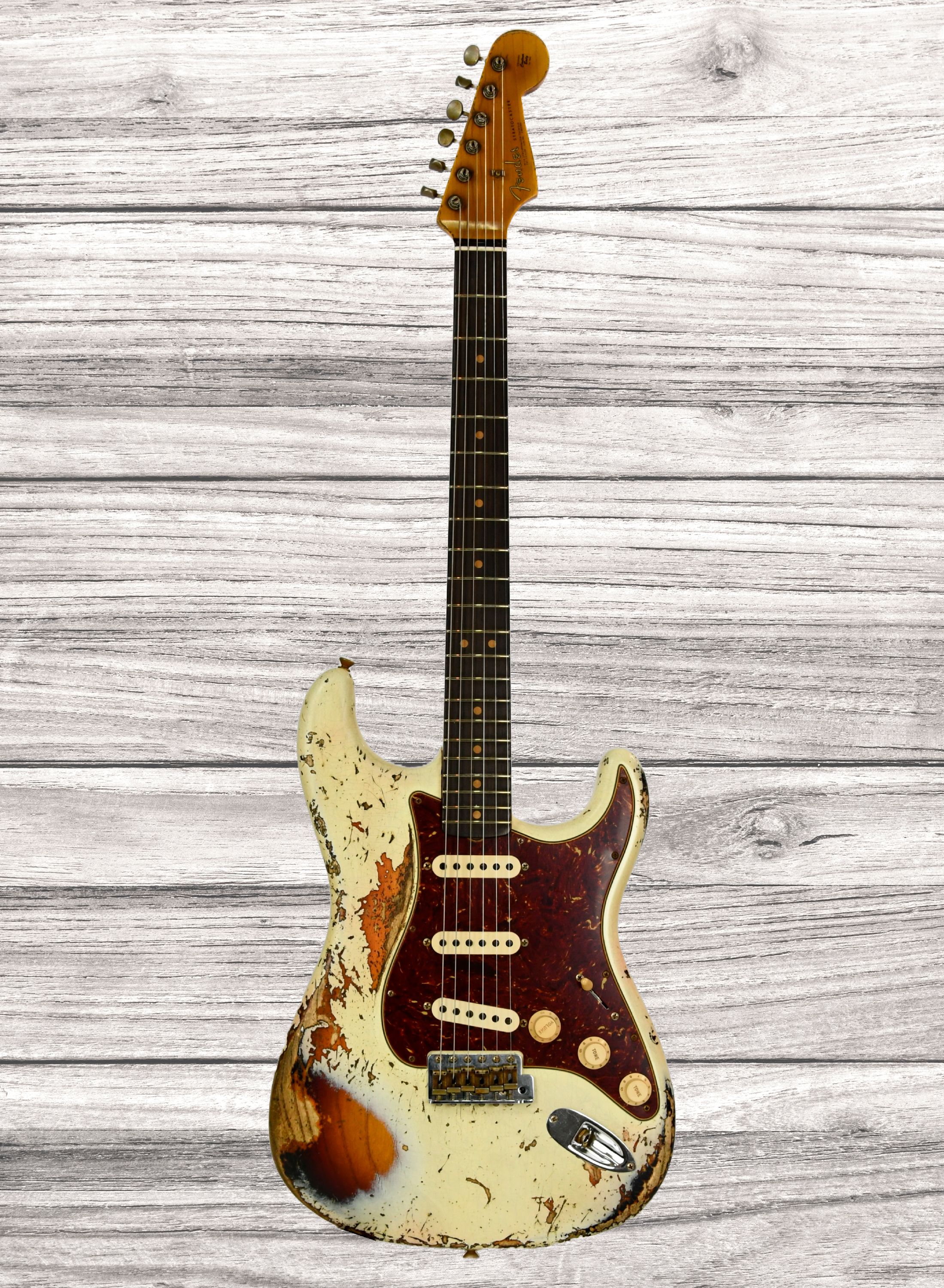 fender-custom-shop-time-machine-collection-63-strat-super-heavy-relic-aged-vintage-white_67894524451b0.jpg