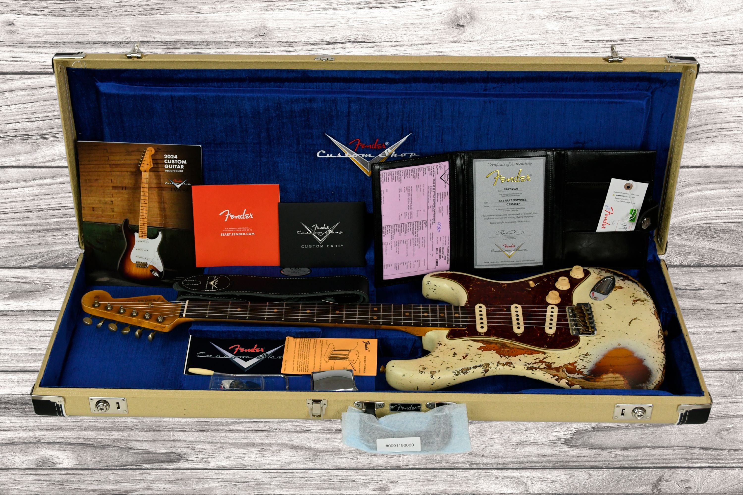 fender-custom-shop-time-machine-collection-63-strat-super-heavy-relic-aged-vintage-white_67894533a240c.jpg