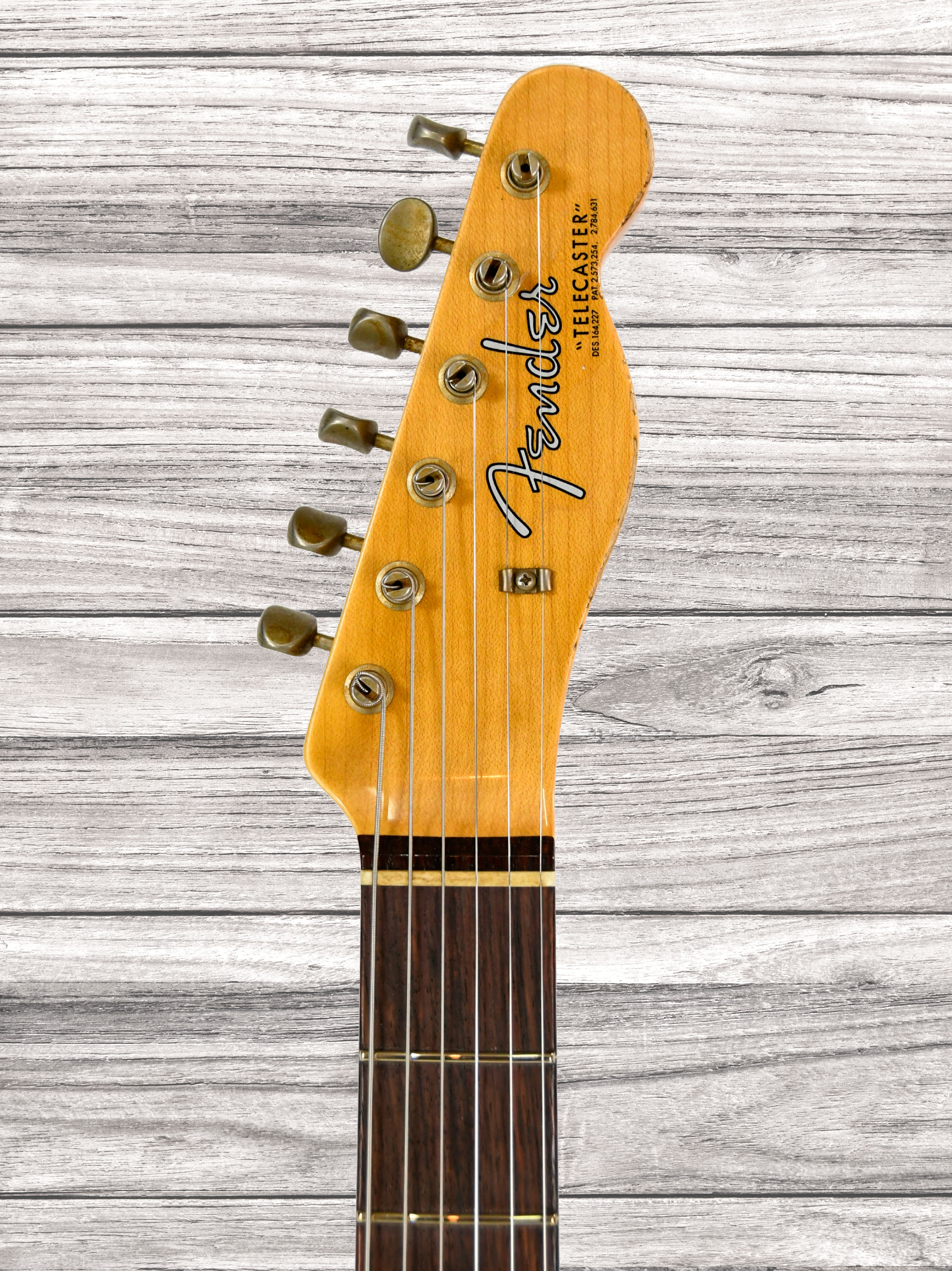 fender-custom-shop-time-machine-collection-63-tele-relic-ice-blue-metallic_678e91ff7b7d3.jpg