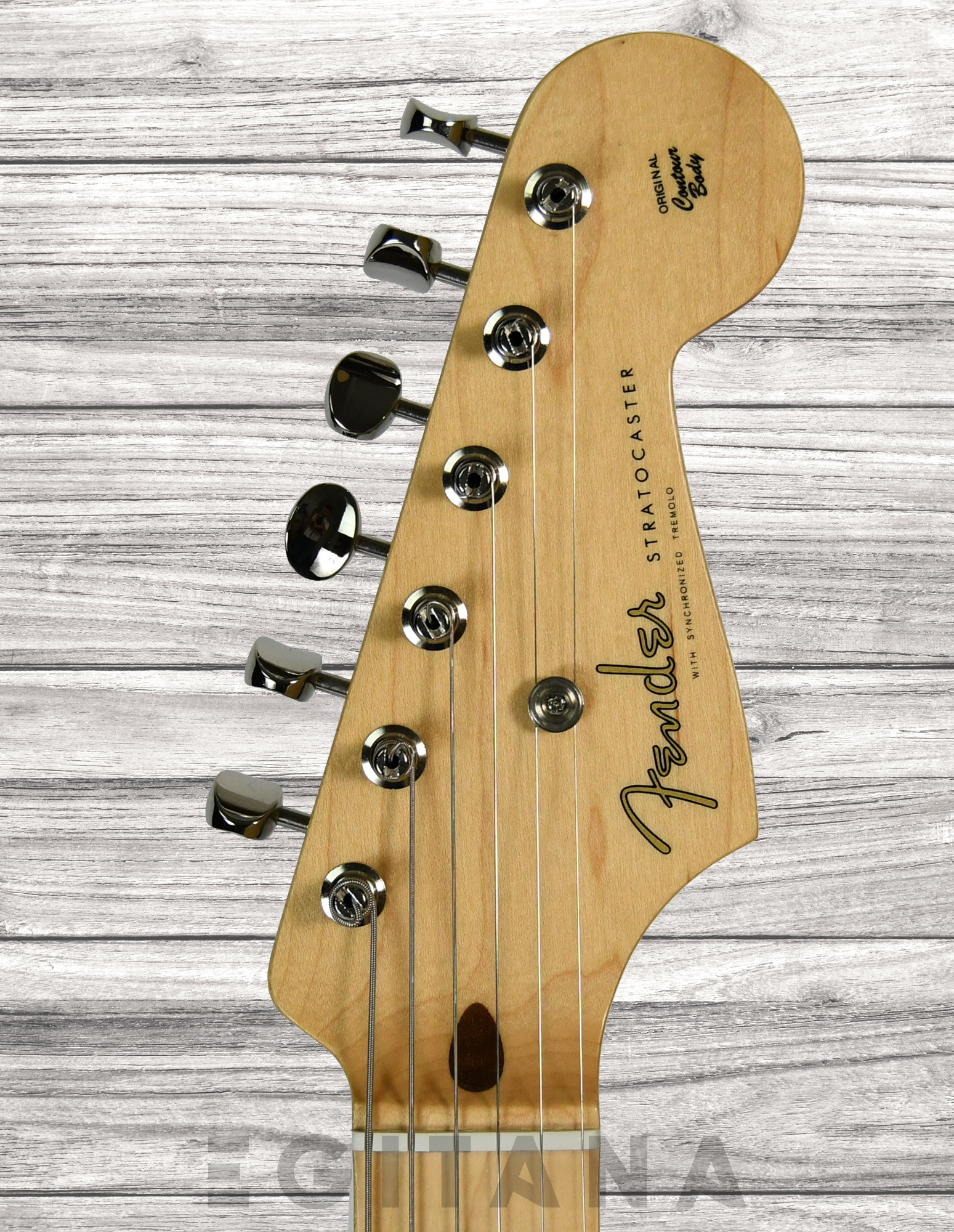 fender-eob-stratocaster-maple-fingerboard-olympic-white_632ddd0752c77.jpg