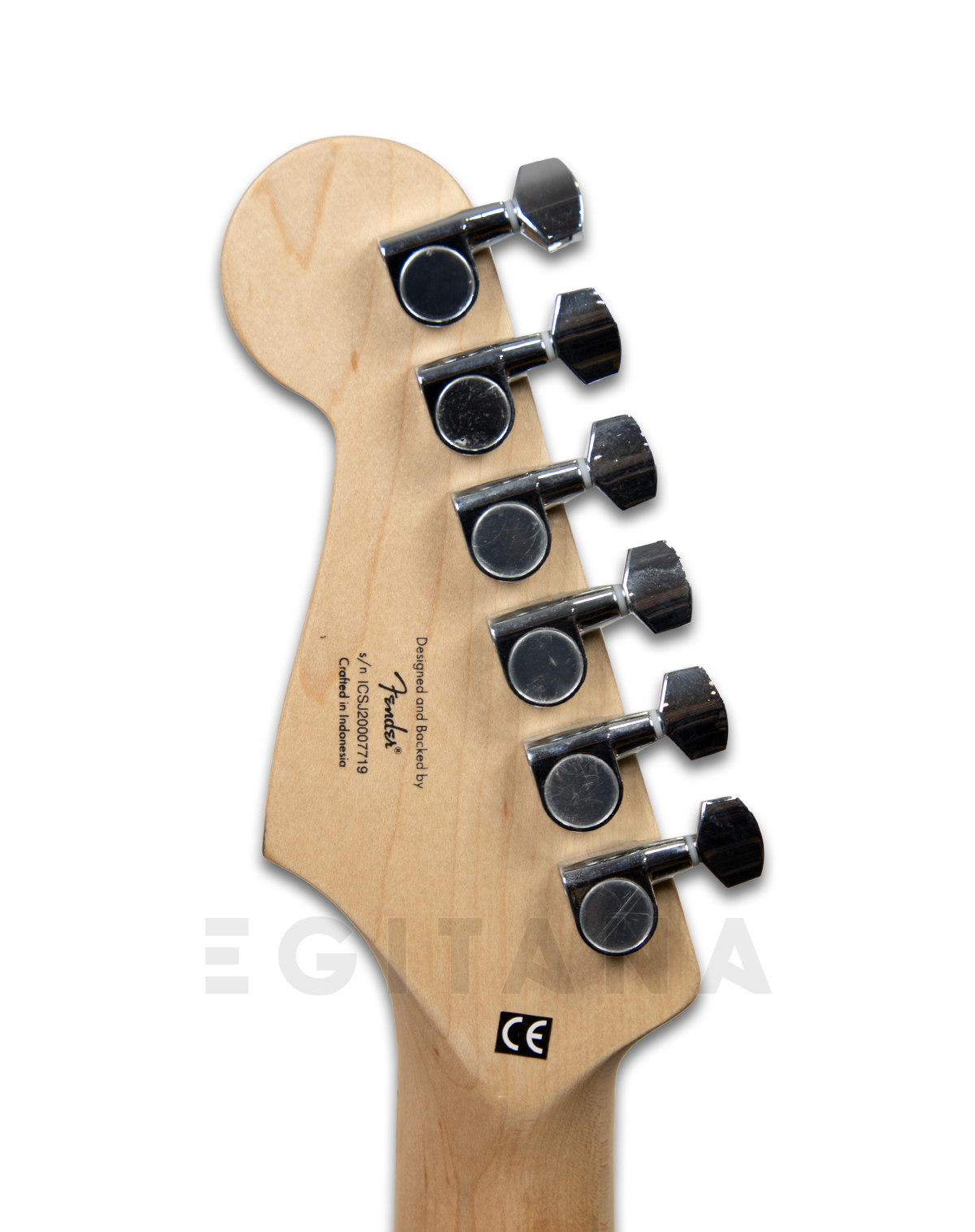 fender-fender-squier-bullet-strat-tremolo-black_5ff2f7cdcdf05.jpg