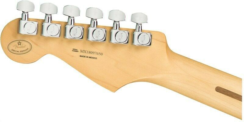 fender-ltd-player-hss-mn-blk_615572c27c7b8.jpg