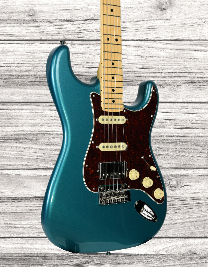 fender-made-in-japan-hybrid-ii-hss-limited-run-reverse-telecaster-head-maple-ocean-turquoise-metallic_646c88baa8184.jpg