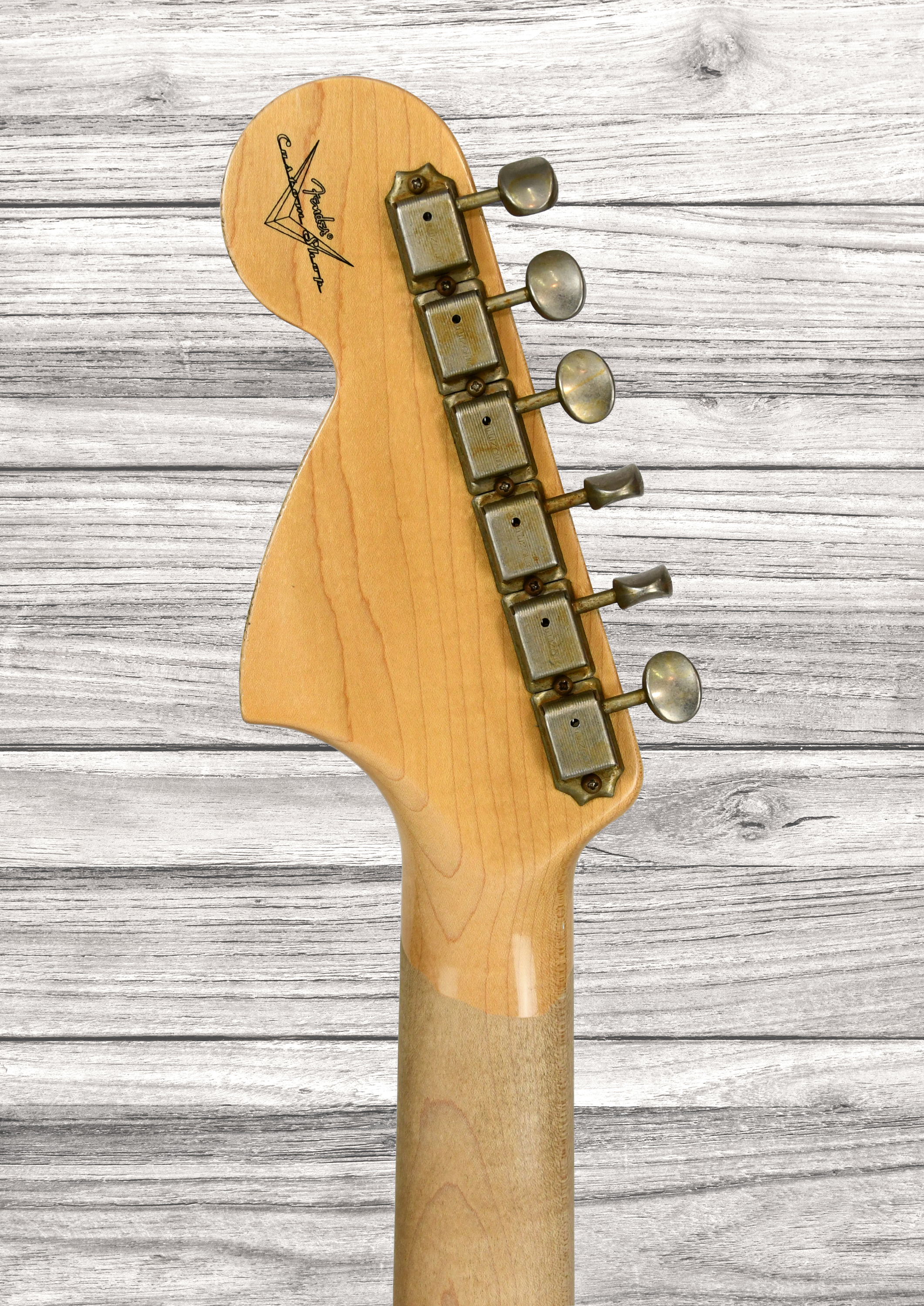 fender-michael-landau-signature-1968-stratocaster-relic-black_68f798ef38703.jpg