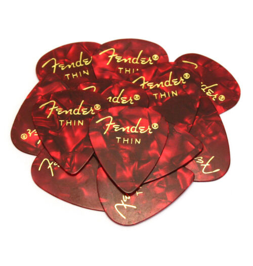 fender-premium-celluloid-351-shape-picks-thin-red-moto-12-pack_67448342297b2.jpg