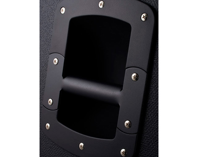 fender-rumble-115-cabinet-1x15_644a313a2e392.jpg