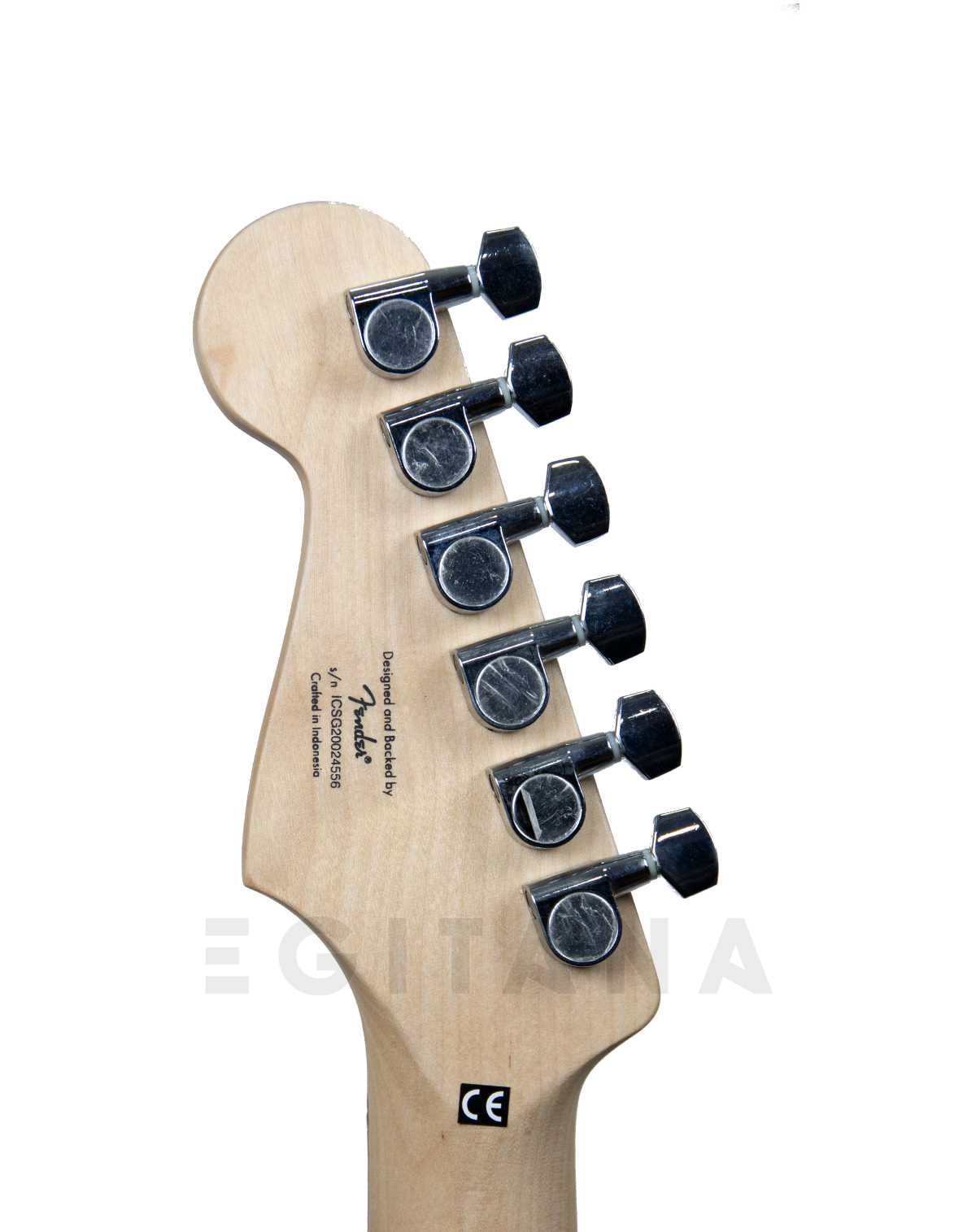 fender-squier-bullet-strat-tremolo-hss-black_5f735661bad87.jpg