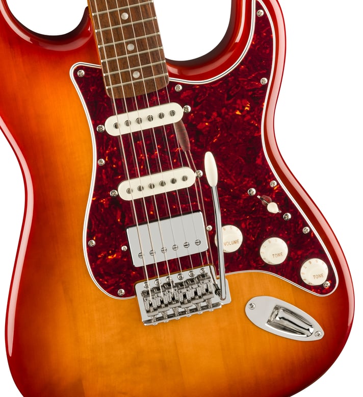 fender-squier-le-60-strat-hss-lrl-tspg-ssb_662917474b0ab.jpg