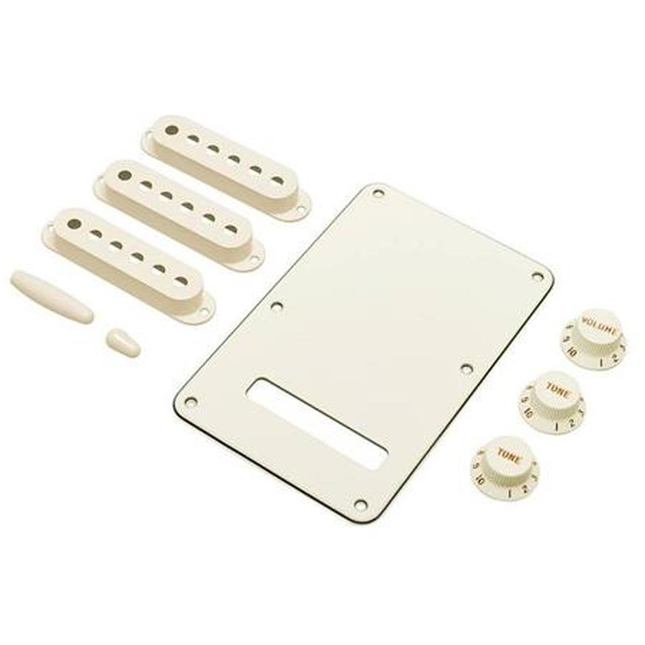 fender-strat-accessory-kit-parchment_5e6b58ef5b997.jpg