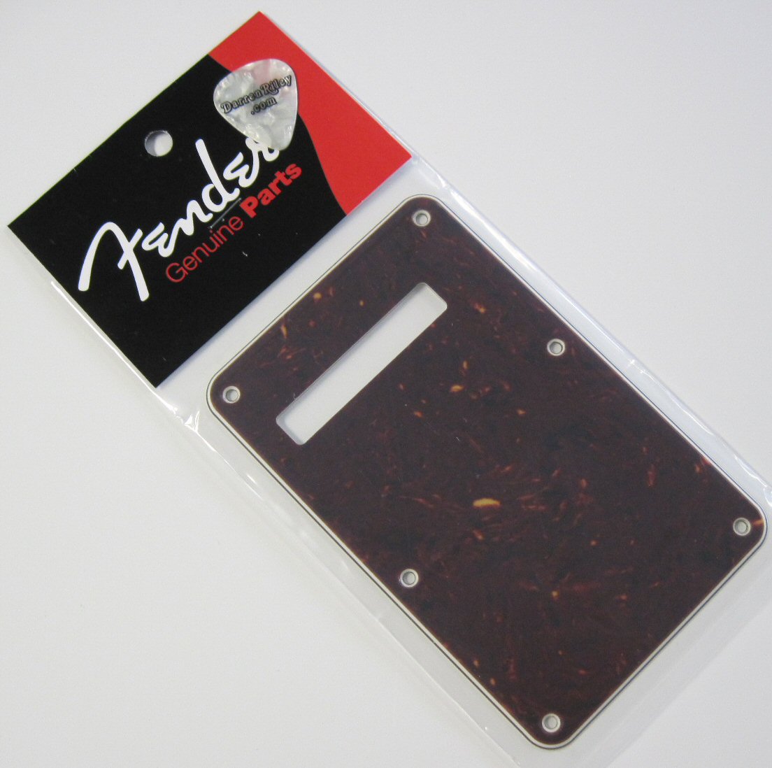 fender-stratocaster-backplate-tortoise-shell-0991324000_605c66877080d.jpg