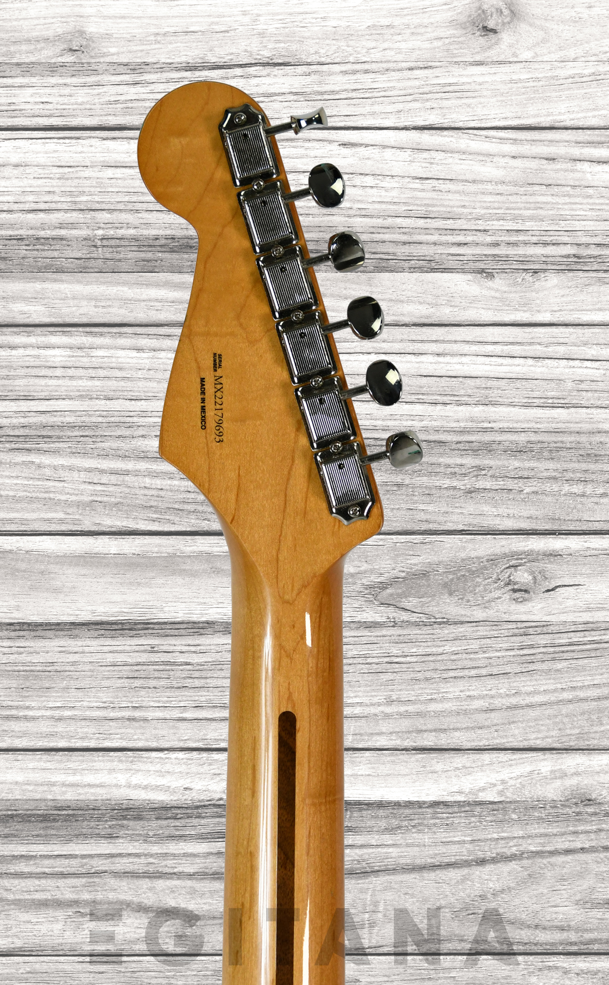 fender-vintera-50s-strat-mn-sfg_6374f9dc3af4d.jpg