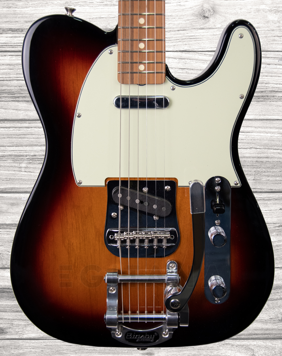 fender-vintera-60s-tele-bigsby-3-sb_5f68c6bbec53f.jpg
