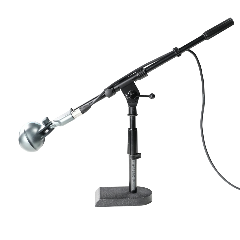 gator-suporte-de-microfone-para-bombo-e-amplificadores_691f283682bae.jpg