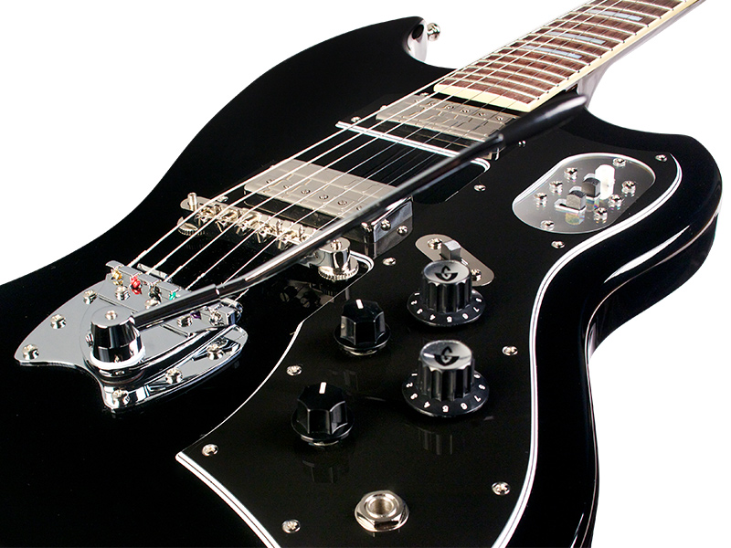 guild-s-200-t-bird-black_63beb7e0c96b1.jpg