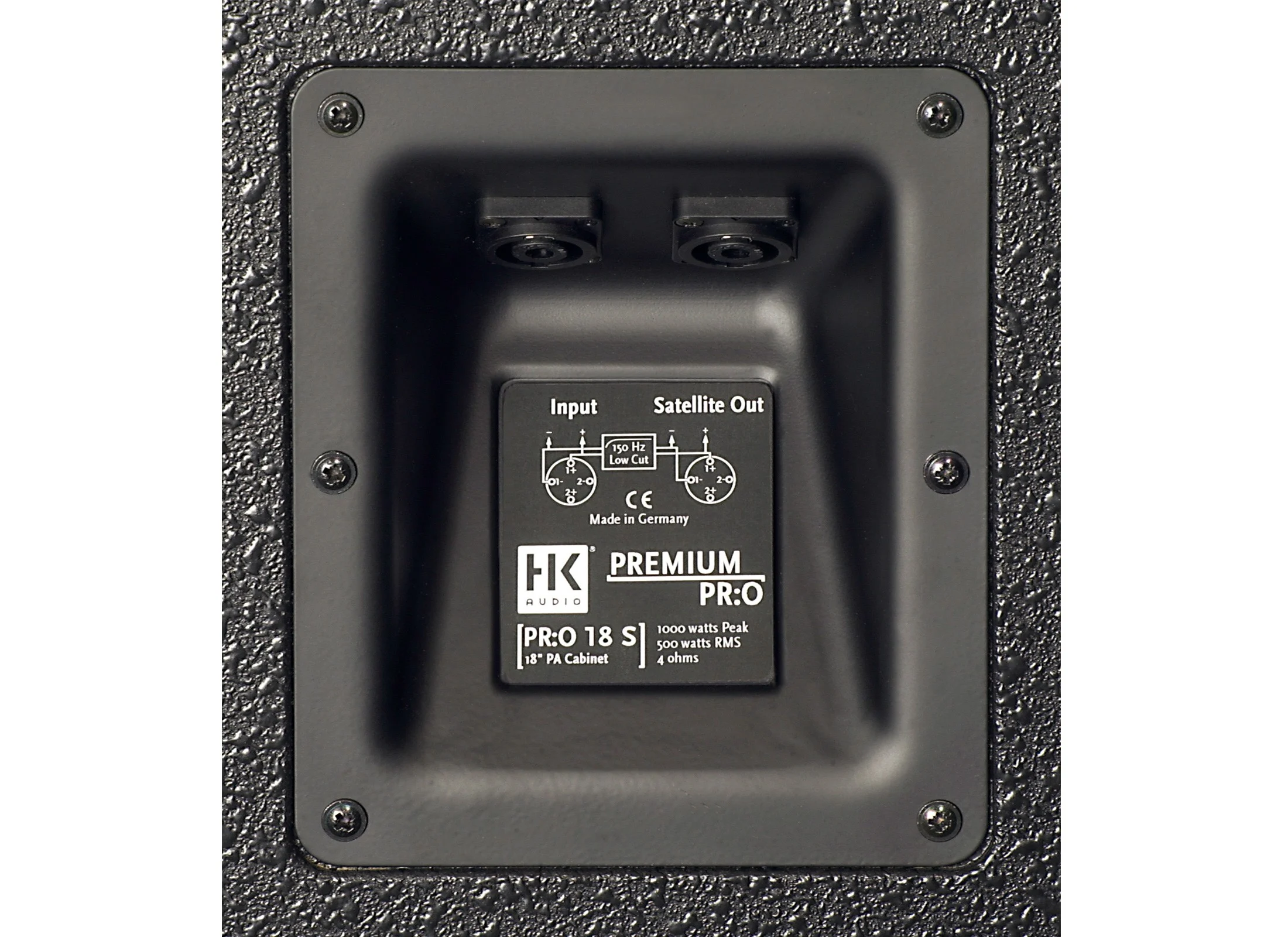hk-audio-premium-pro-18-s_65b2699827010.jpg
