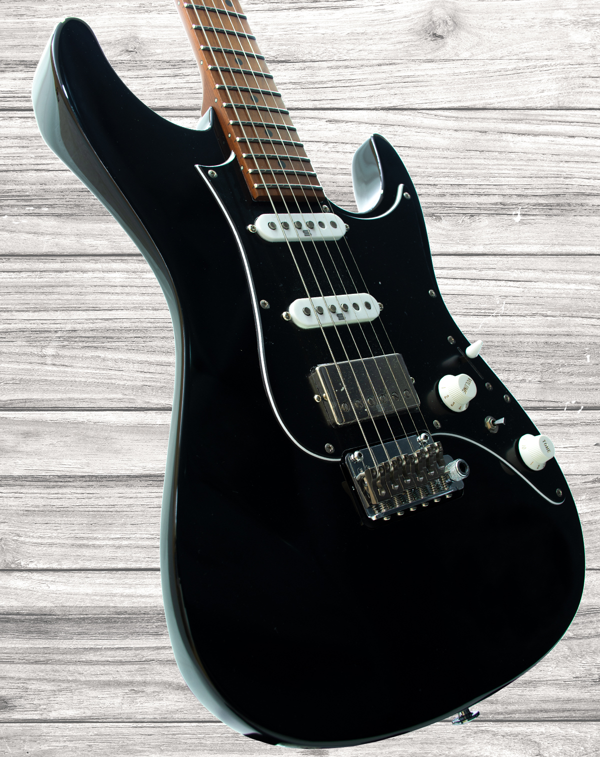 ibanez-az2204b-bk-prestige_5ee359a584e08.jpg