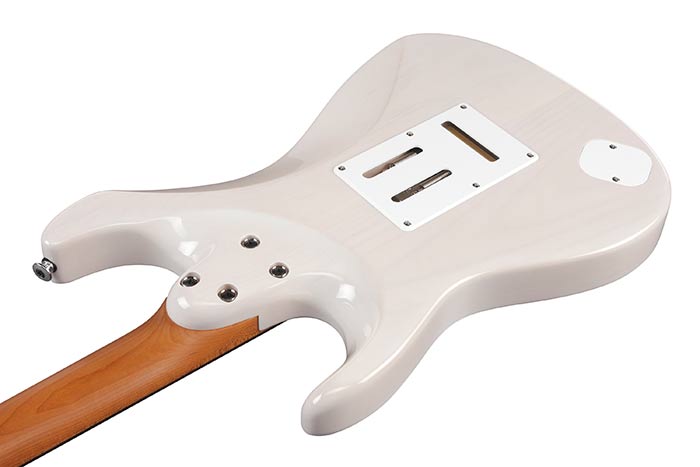 ibanez-az2204n-prestige-antique-white-blonde_6491a24594f3b.jpg