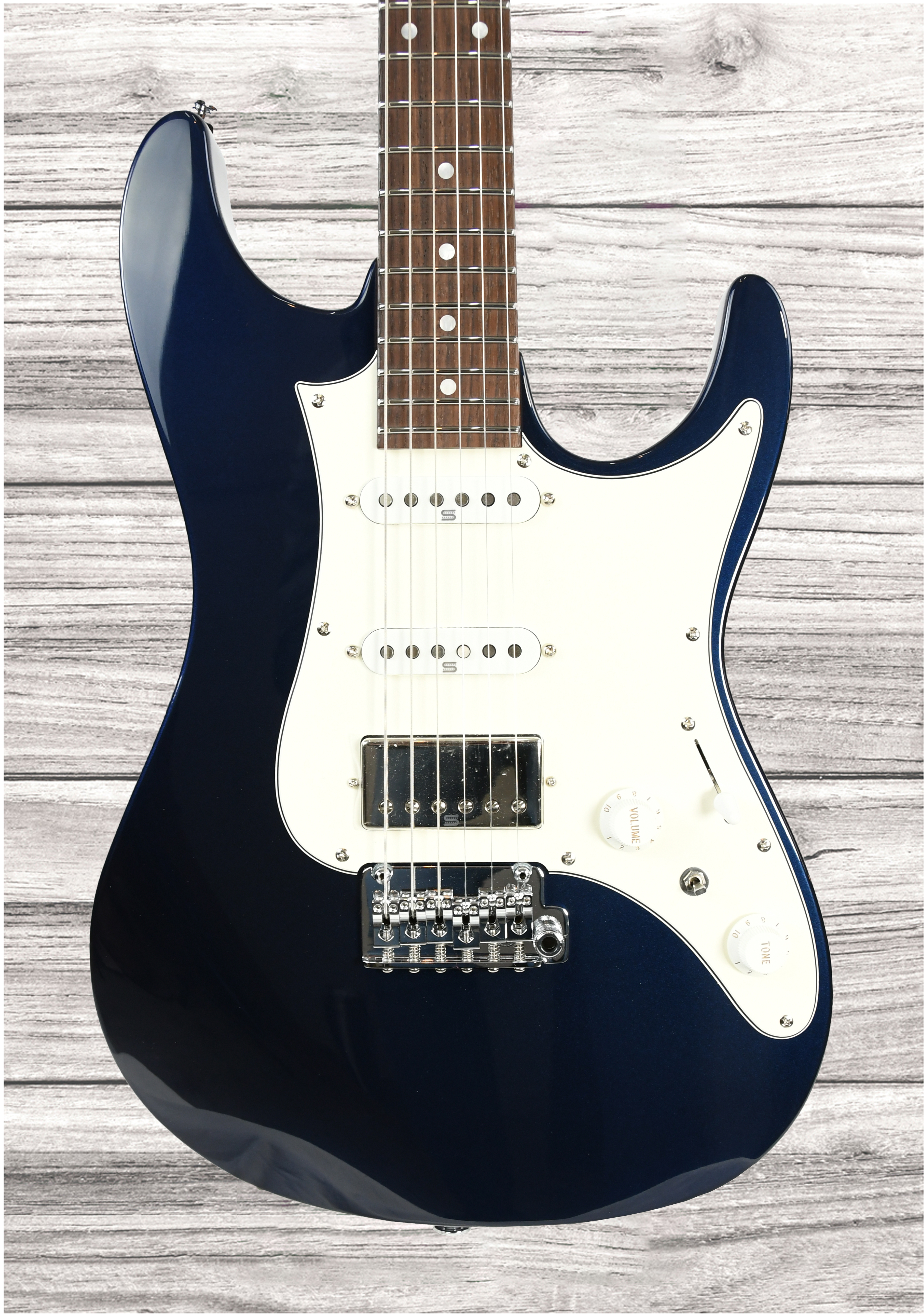 ibanez-az2204nw-dtb_648c22a684b30.jpg