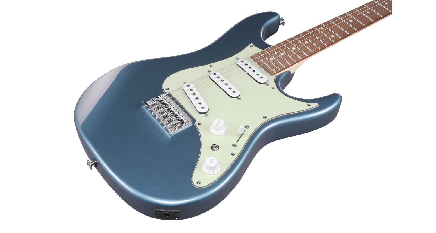 ibanez-azes31-aoc_65d39244ea7f4.jpg